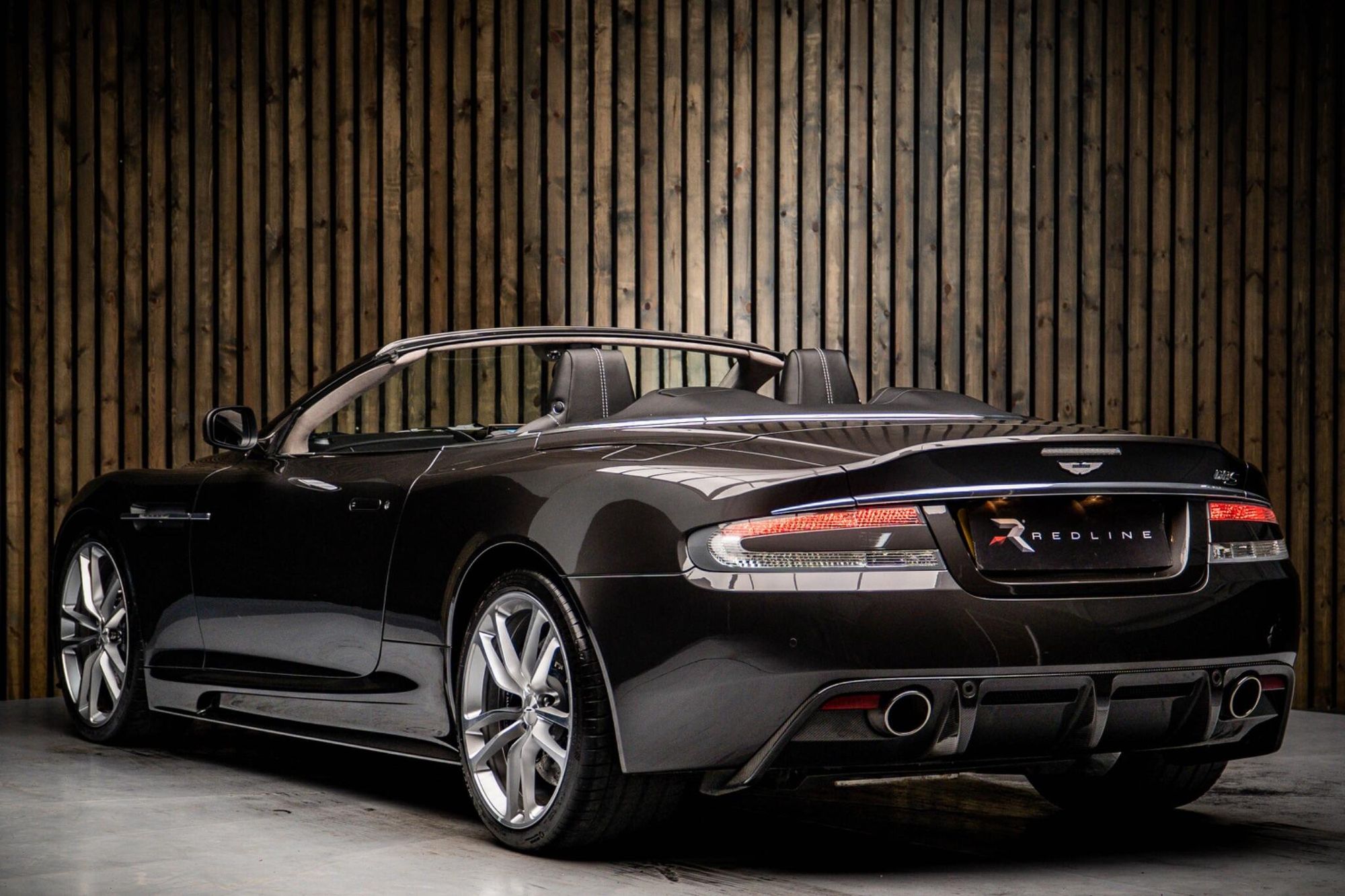 ASTON MARTIN DBS CONVERTIBLE V12 2dr Volante Touchtronic Auto for sale UK - Slide 3