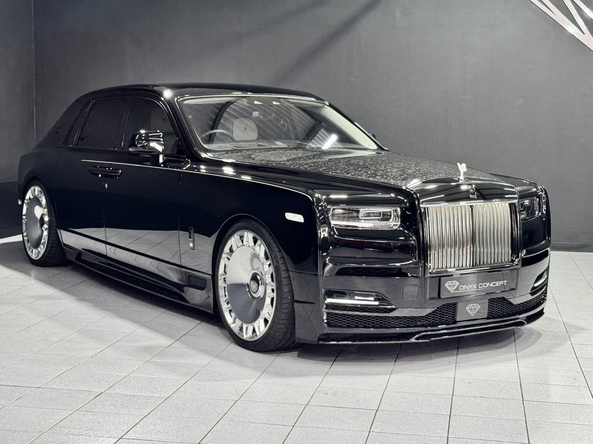 Rolls-Royce Phantom II Saloon 6.7 4 Door Auto for sale UK - Slide 9