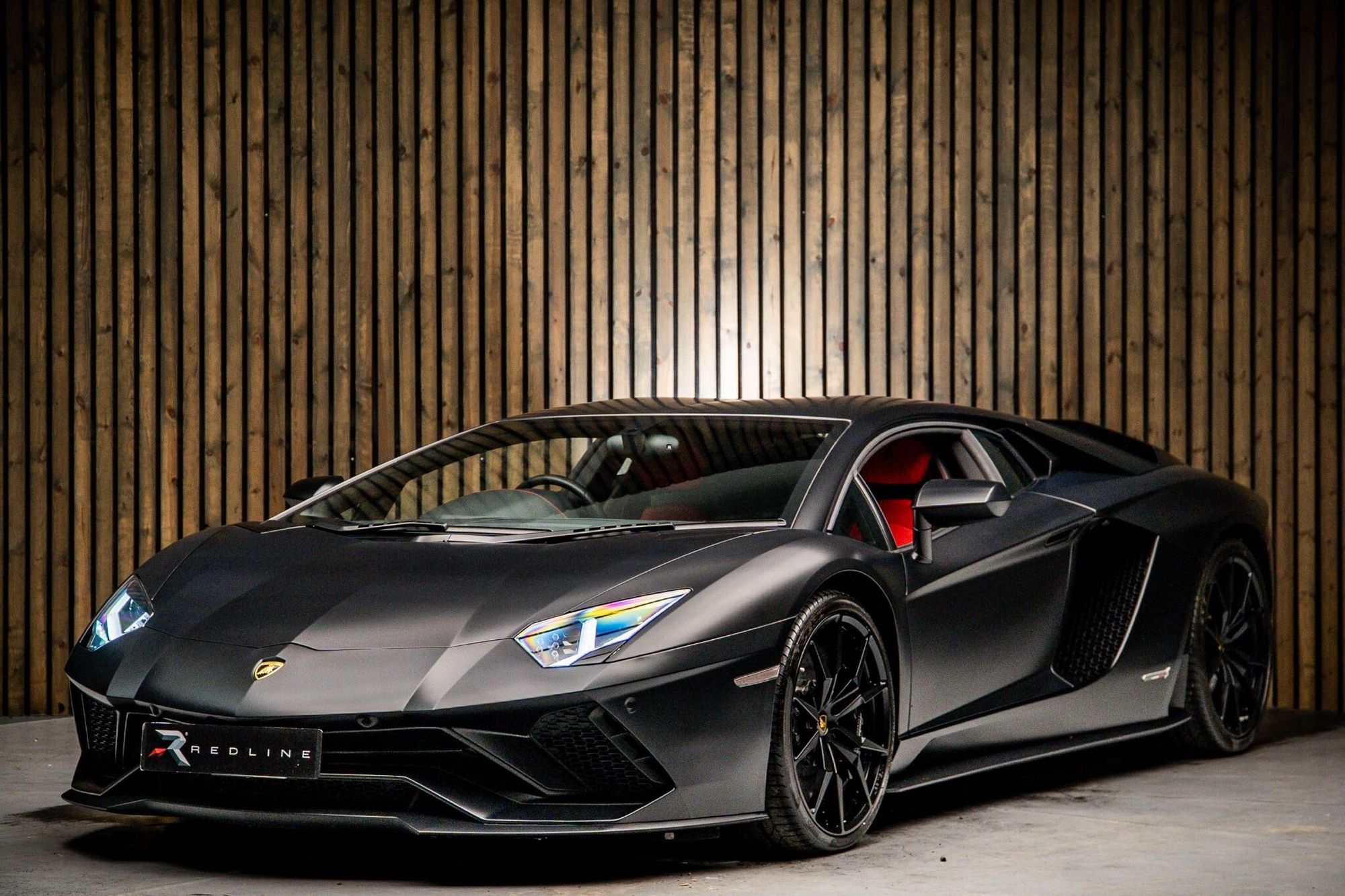 LAMBORGHINI AVENTADOR COUPE LP 740-4 S 2dr ISR for sale UK - Slide 8