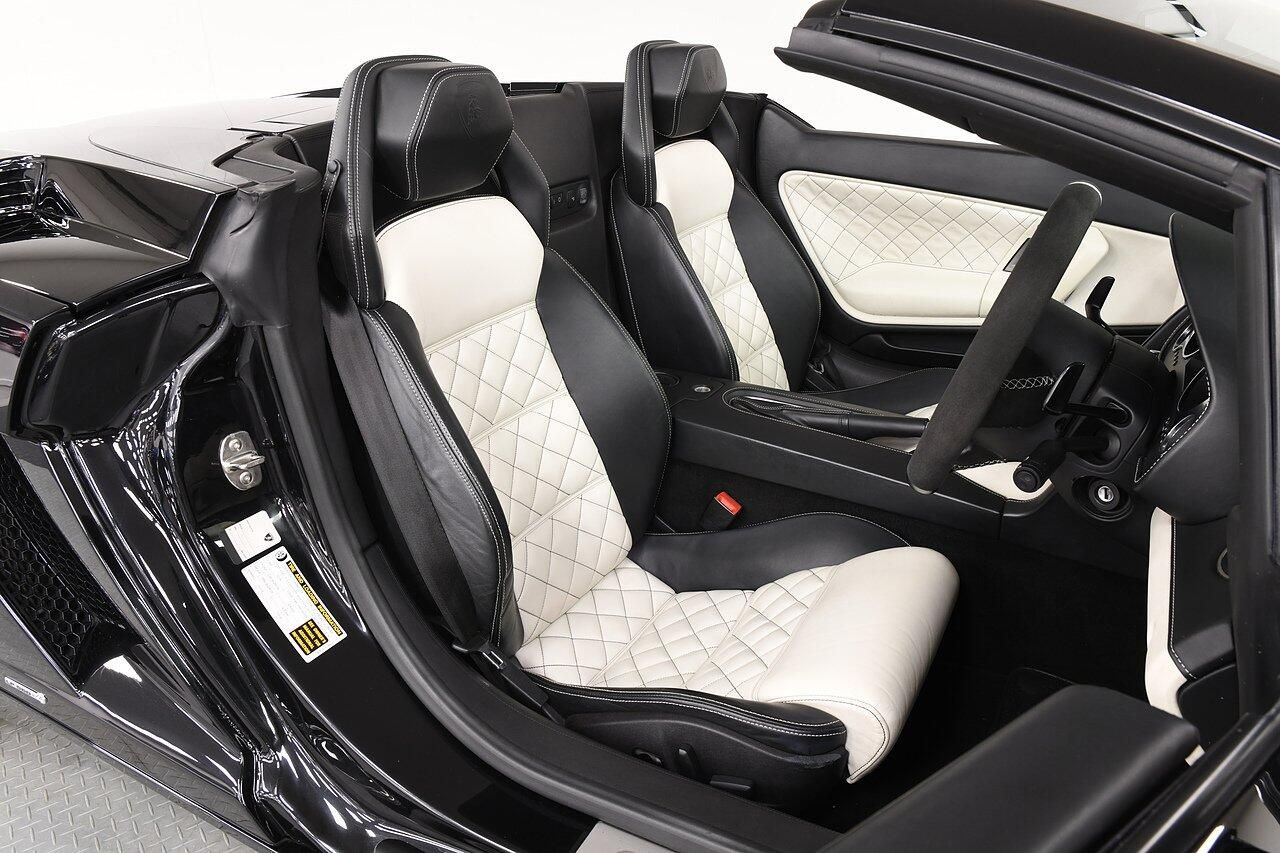 LAMBORGHINI GALLARDO SPYDER LP 560-4 2dr for sale UK - Slide 7