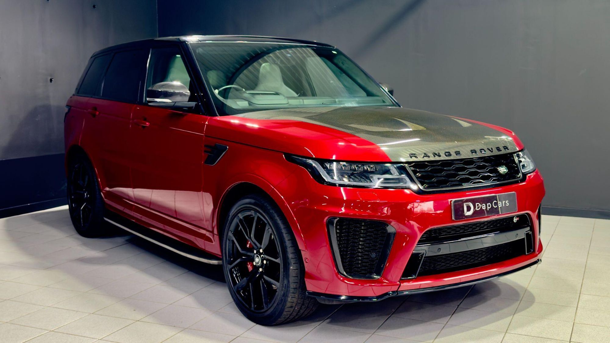 LAND ROVER RANGE ROVER SPORT ESTATE 5.0 P575 S/C SVR Carbon Edition 5dr Auto for sale UK - Slide 6