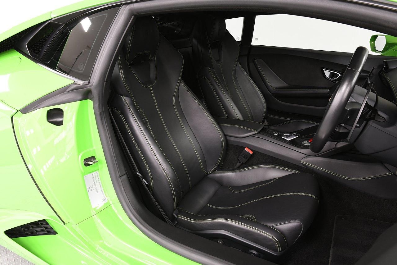 LAMBORGHINI HURACAN COUPE LP 610-4 2dr LDF for sale UK - Slide 7