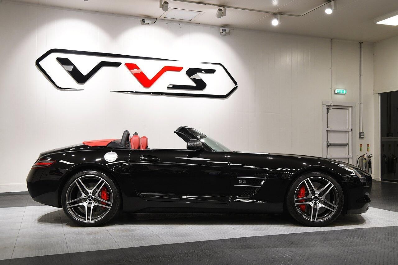 MERCEDES-BENZ SLS AMG ROADSTER SLS 63 2dr Auto for sale UK - Slide 2