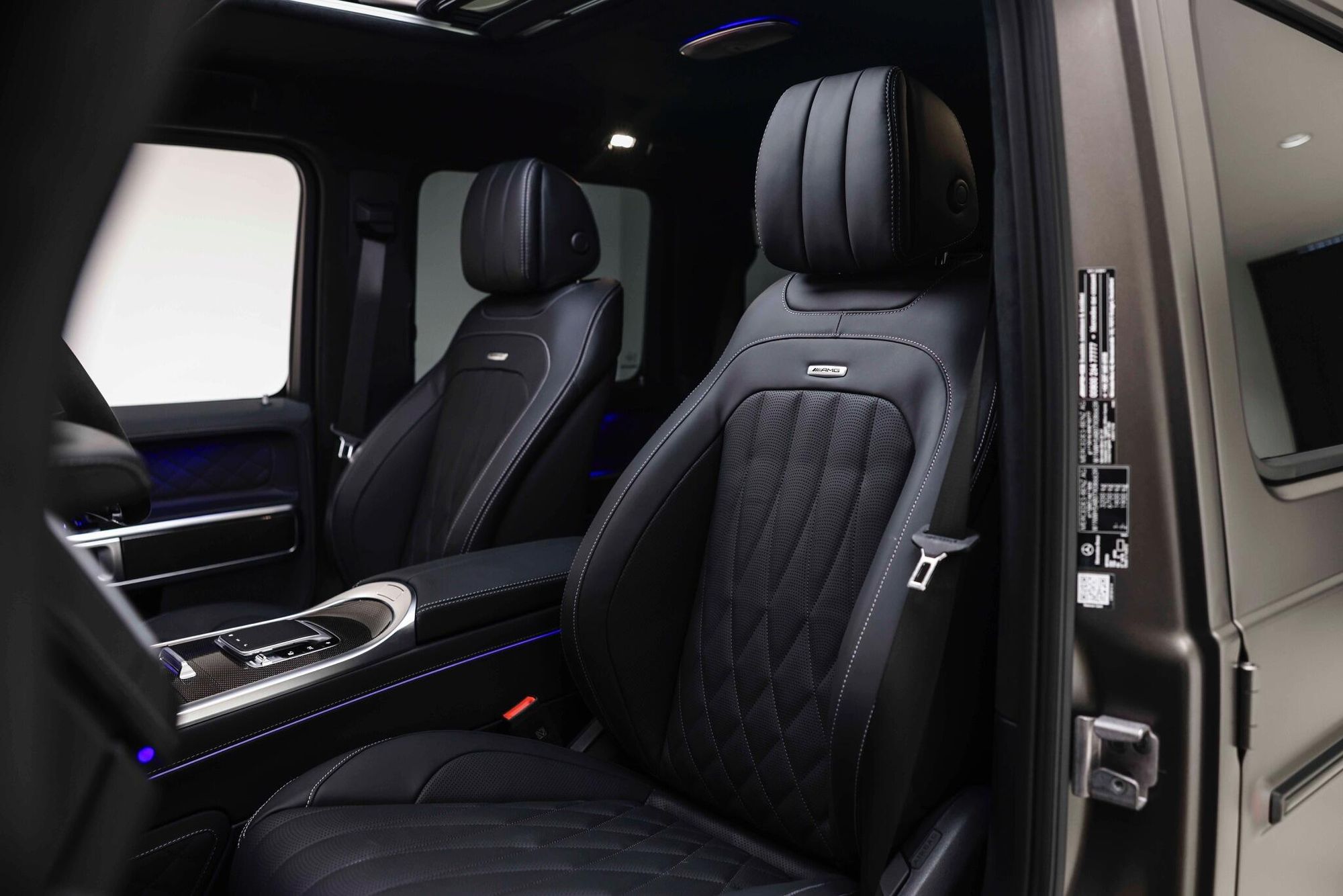 MERCEDES-BENZ G CLASS AMG STATION WAGON SPECIAL EDITIONS G63 Magno Edition 5dr 9G-Tronic for sale UK - Slide 3