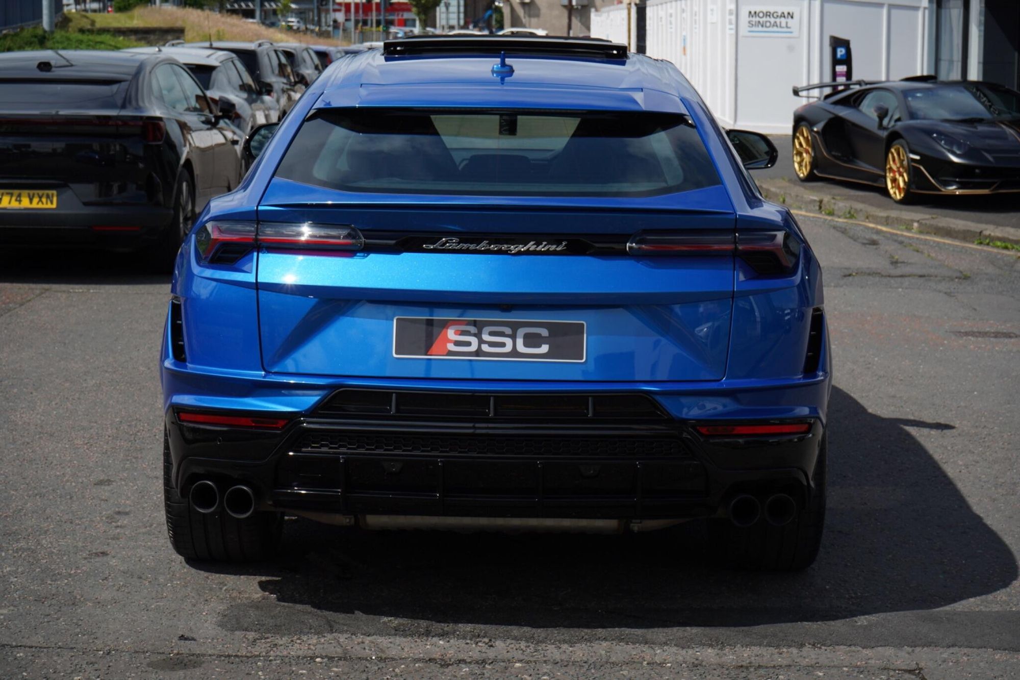 LAMBORGHINI URUS ESTATE 4.0T FSI V8 S 5dr Auto for sale UK - Slide 8