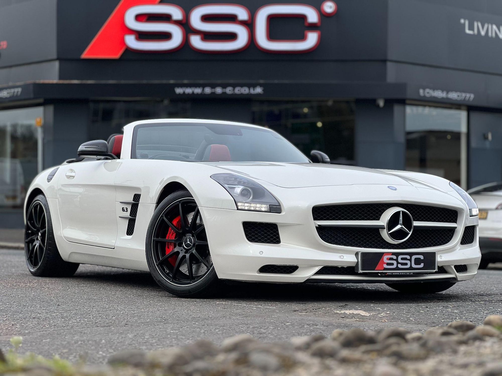 MERCEDES-BENZ SLS AMG ROADSTER SLS 63 2dr Auto for sale UK