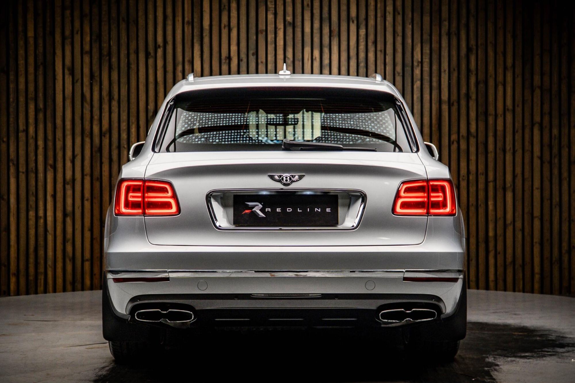 BENTLEY BENTAYGA DIESEL ESTATE 4.0 V8 5dr Auto for sale UK - Slide 6