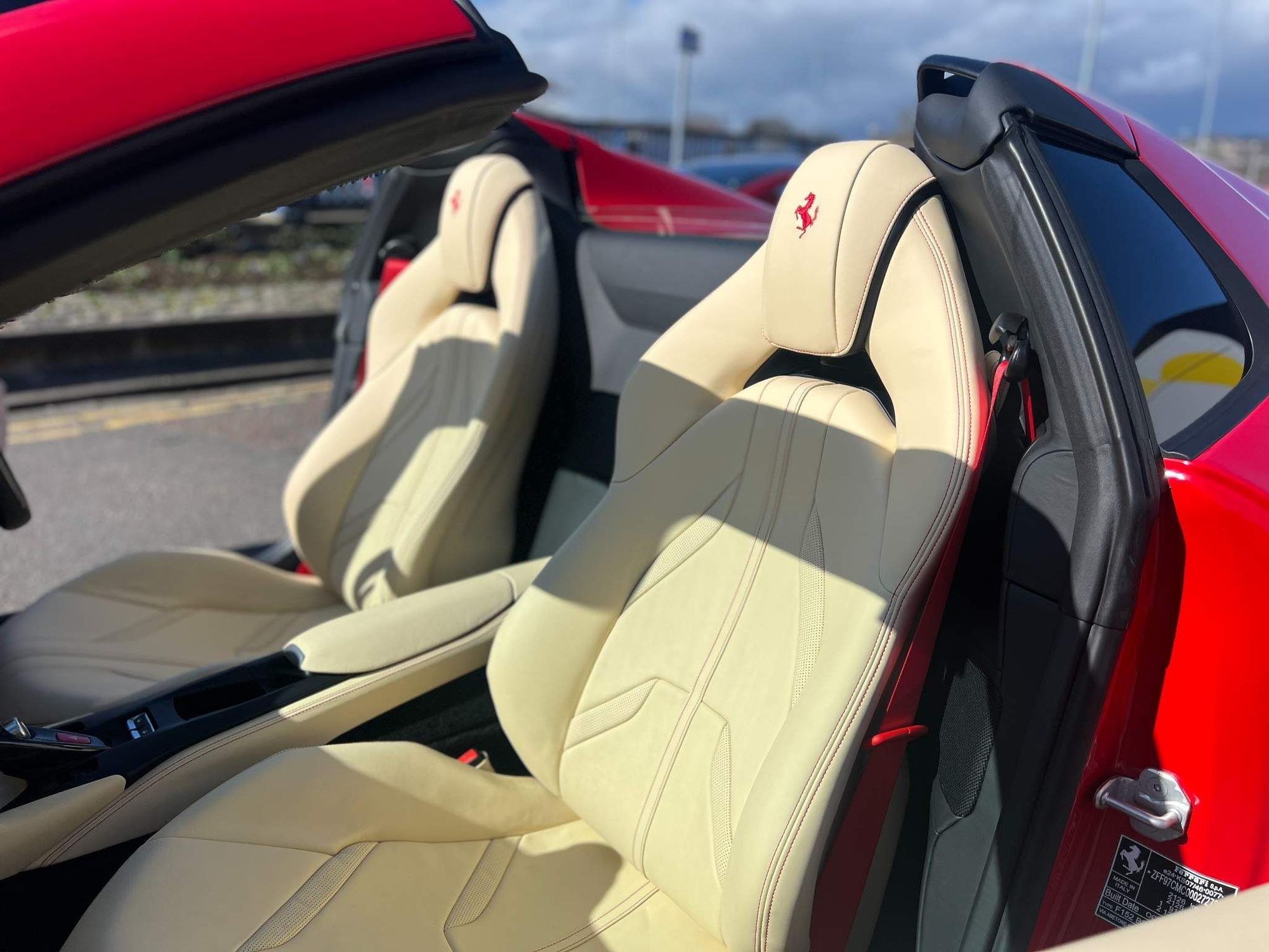 FERRARI 812 SUPERFAST GTS 2dr Auto for sale UK - Slide 3