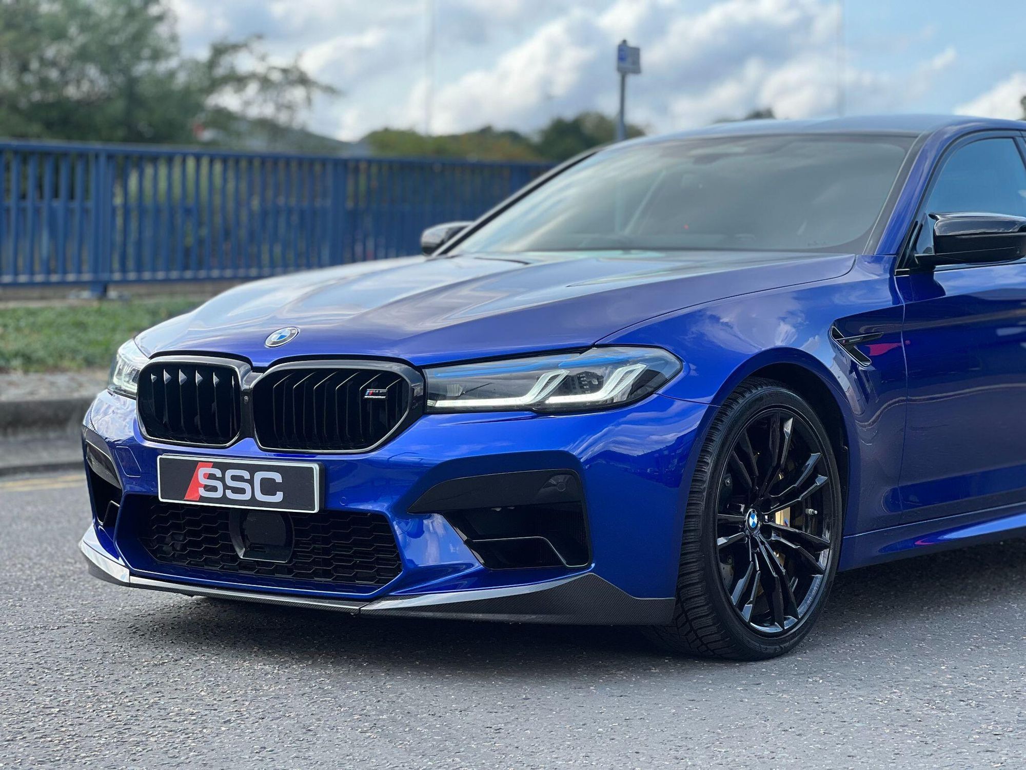 BMW M5 SALOON M5 Competition 4dr DCT for sale UK - Slide 7