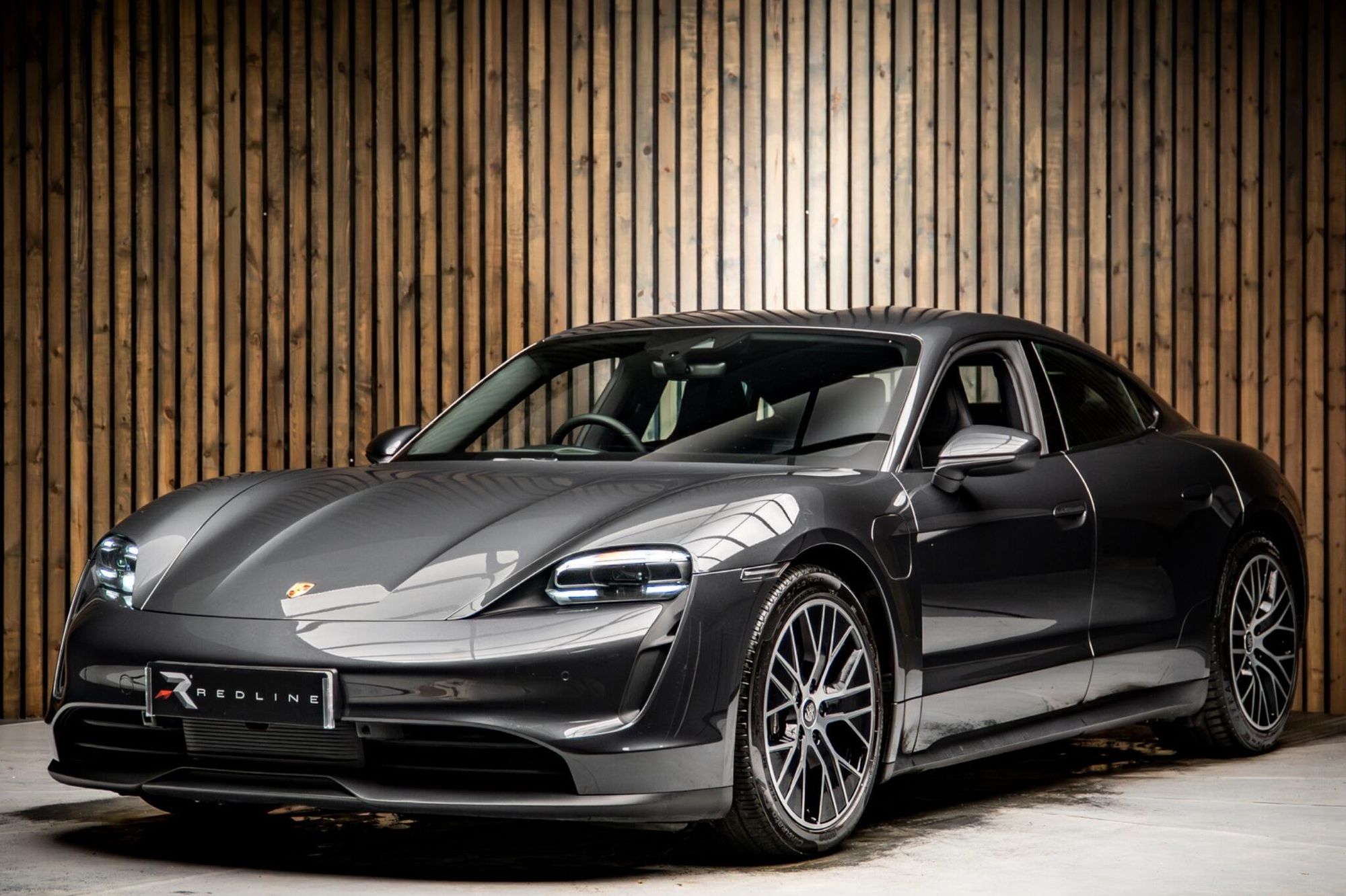 PORSCHE TAYCAN SALOON 300kW 79kWh 4dr RWD Auto [22kW] for sale UK - Slide 8