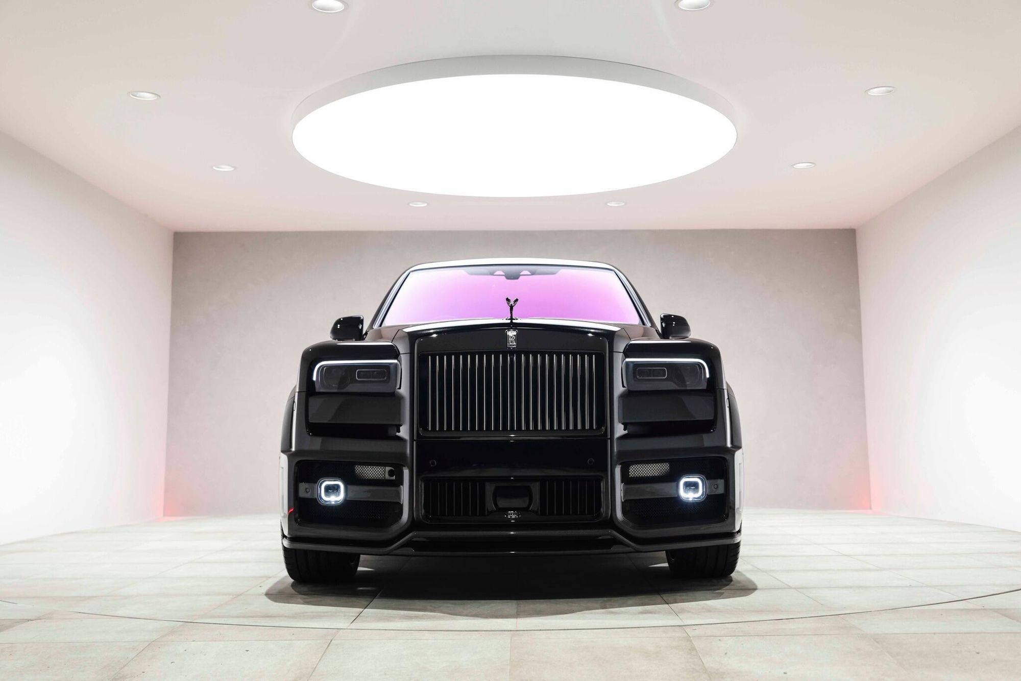 ROLLS-ROYCE CULLINAN ESTATE Black Badge 5dr Auto for sale UK - Slide 7