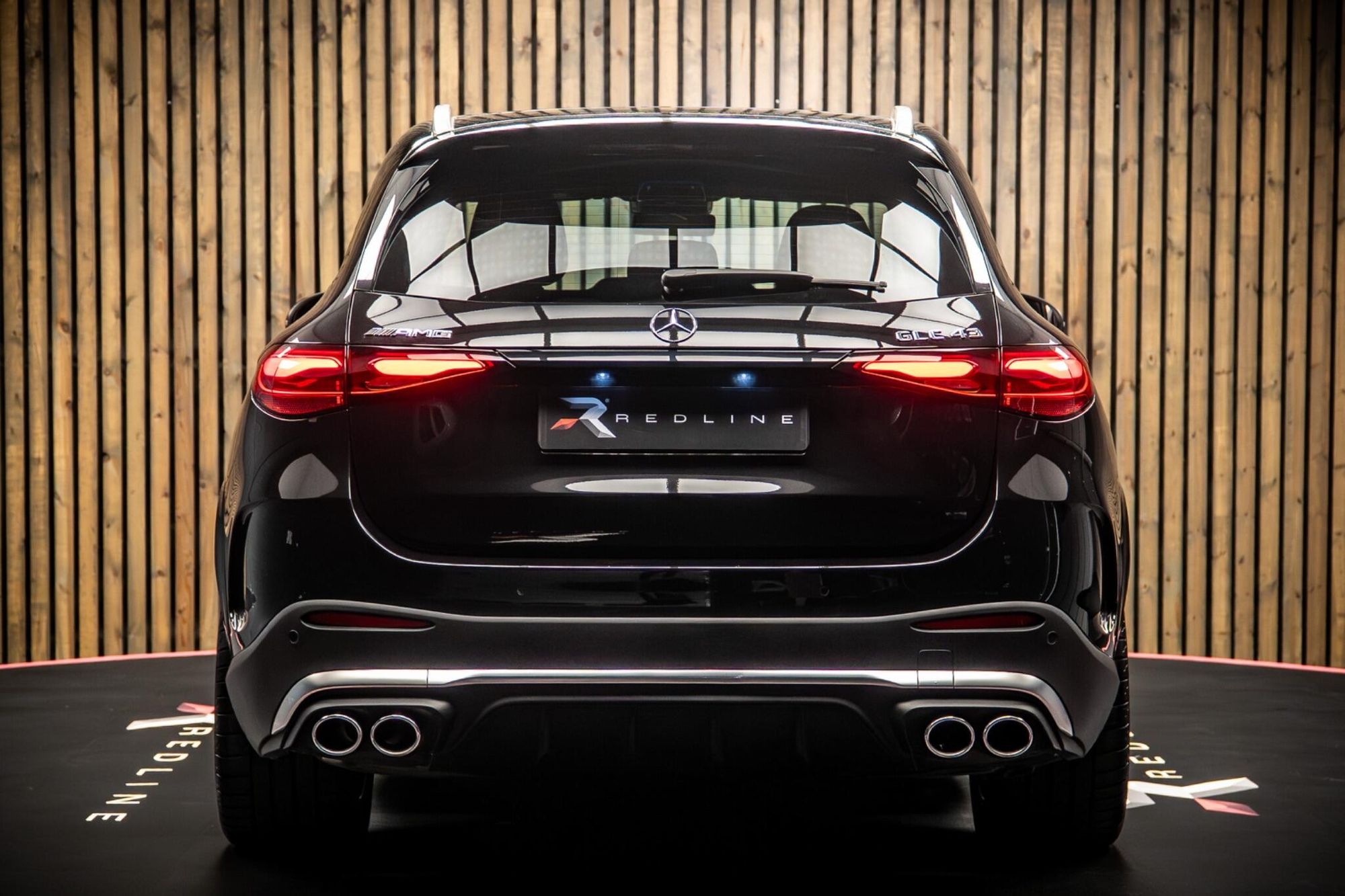 MERCEDES-BENZ GLC ESTATE GLC 300 4Matic AMG Line Premium Plus 5dr 9G-Tronic for sale UK - Slide 6