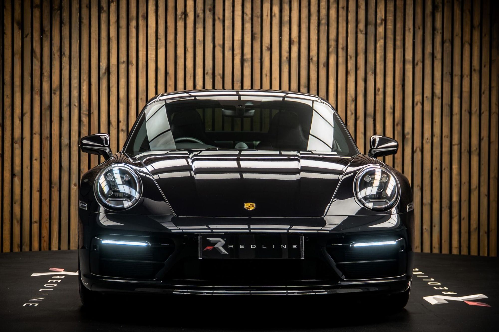 PORSCHE 911 [992] CARRERA 4 COUPE S 2dr PDK for sale UK - Slide 5