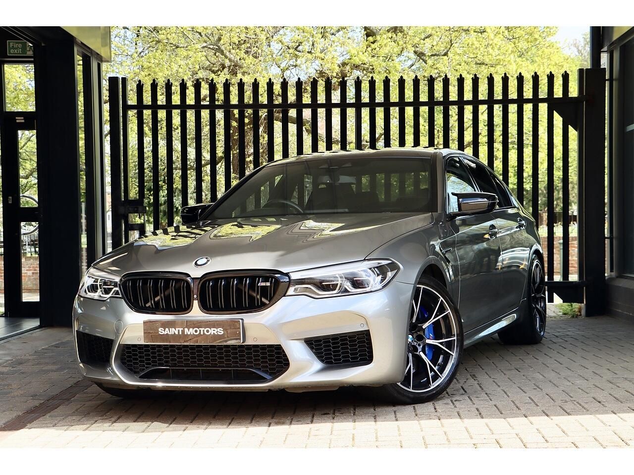 BMW M5 SALOON M5 Competition 4dr DCT for sale UK - Slide 3
