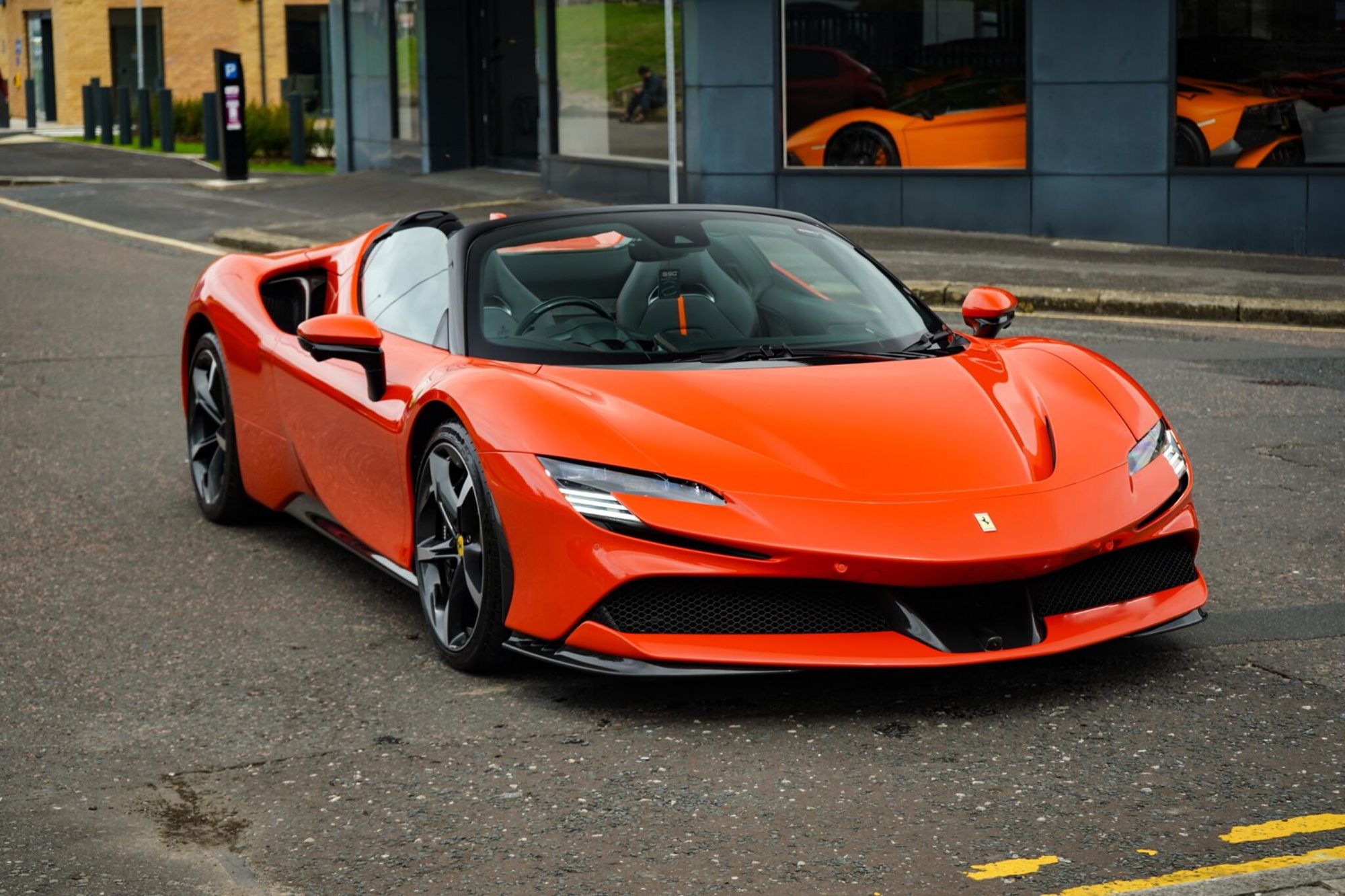 FERRARI SF90 SPIDER 2dr Auto for sale UK - Slide 5