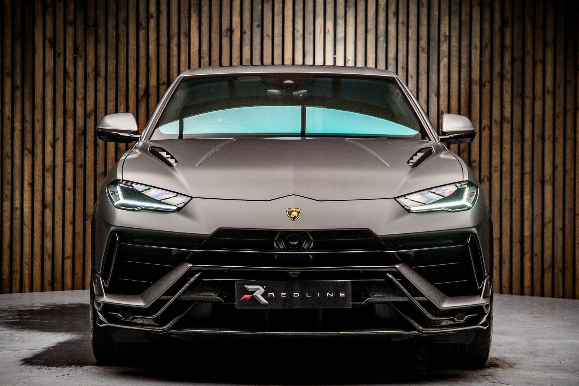 LAMBORGHINI URUS ESTATE 4.0T FSI V8 Performante 5dr Auto for sale UK - Slide 5