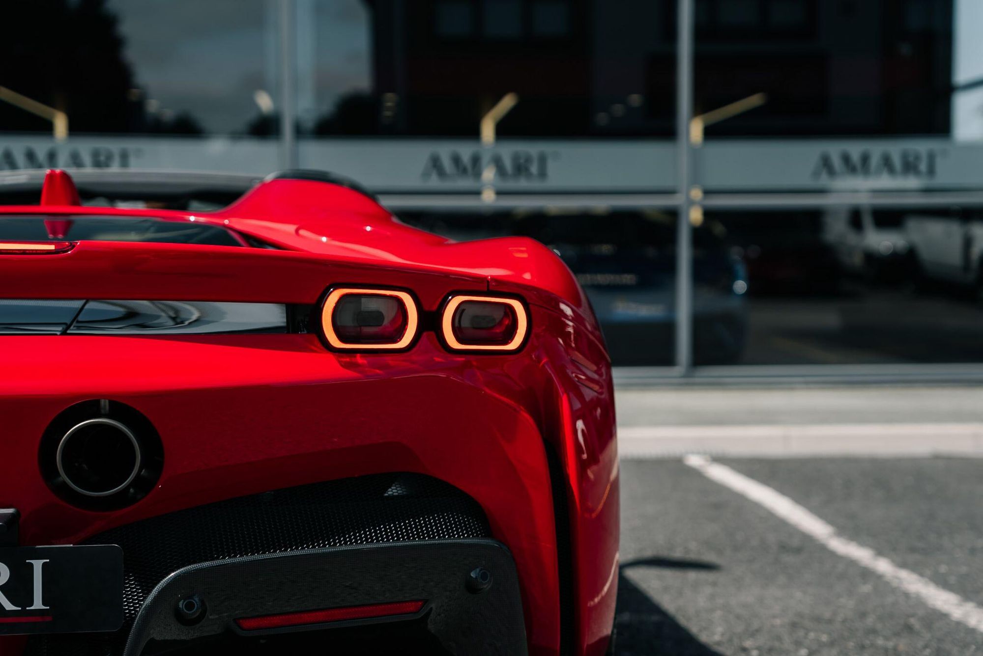 FERRARI SF90 SPIDER 2dr Auto for sale UK - Slide 10