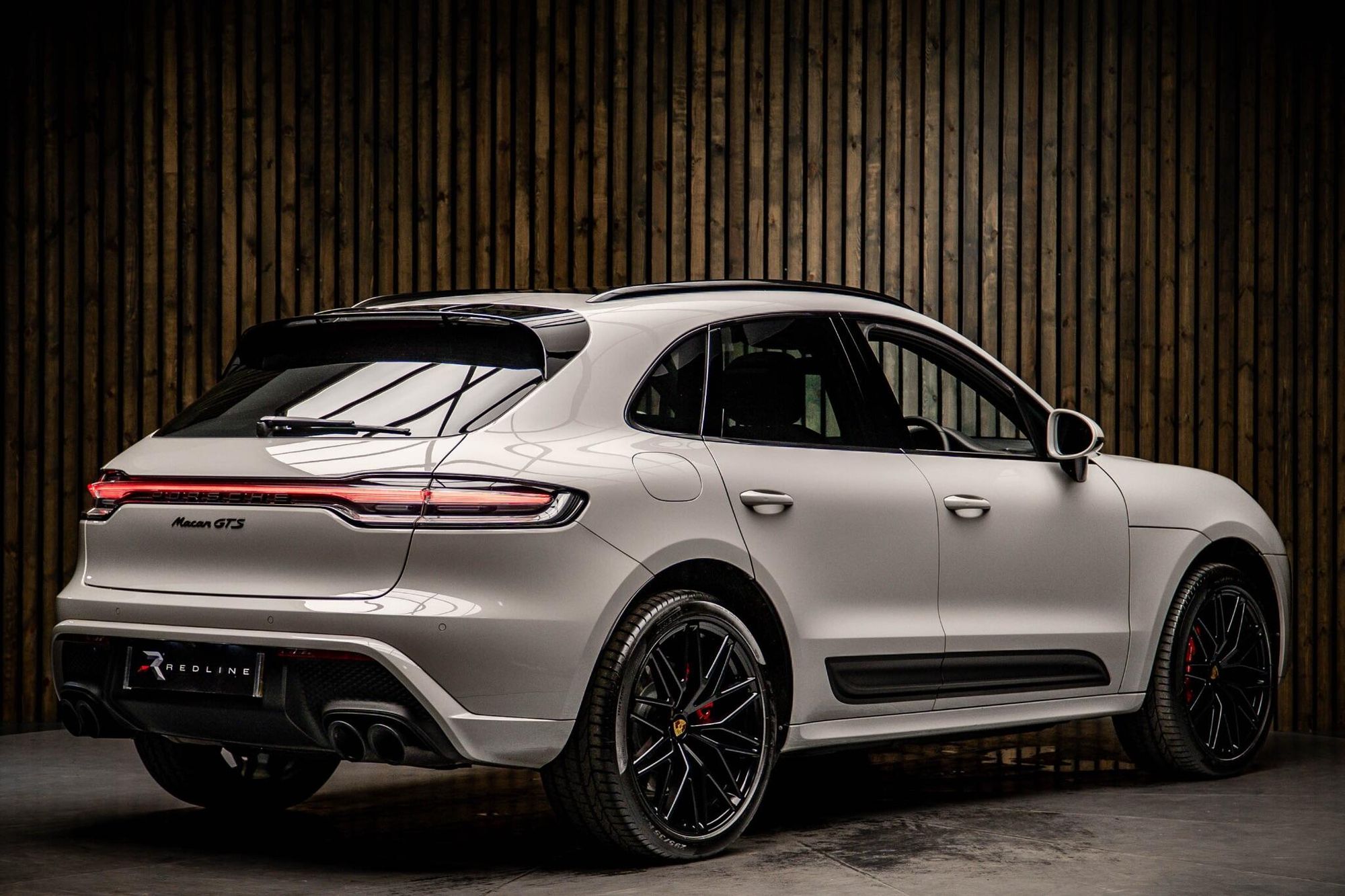 PORSCHE MACAN ESTATE GTS 5dr PDK for sale UK - Slide 4