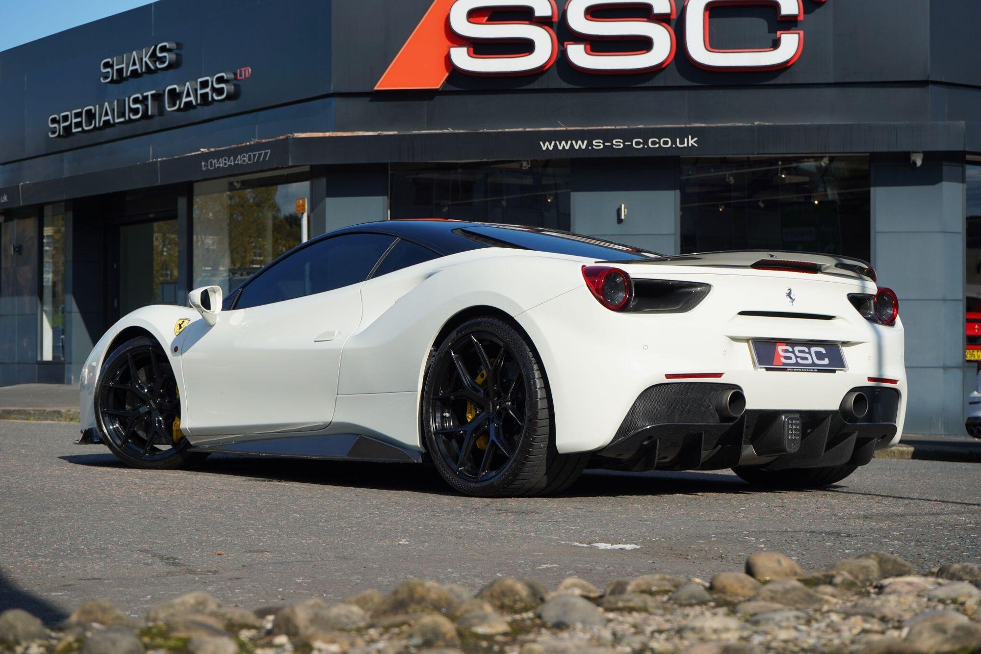 FERRARI 488 GTB COUPE 2dr Auto for sale UK - Slide 2