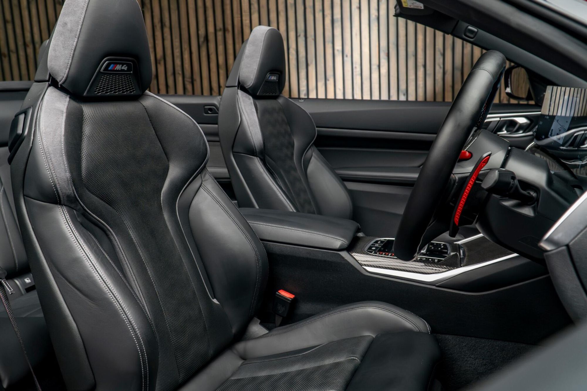 BMW M4 CONVERTIBLE M4 xDrive Competition M 2dr Step Auto for sale UK - Slide 2