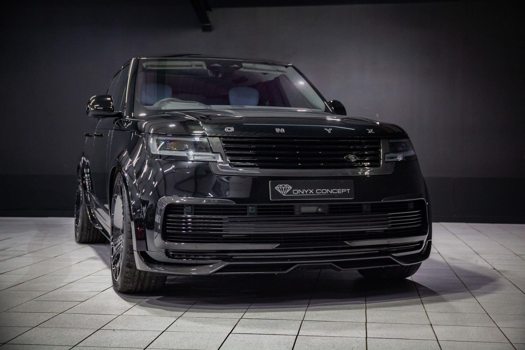 LAND ROVER RANGE ROVER SPORT ESTATE 4.4 P530 V8 Autobiography 5dr Auto for sale UK - Slide 10