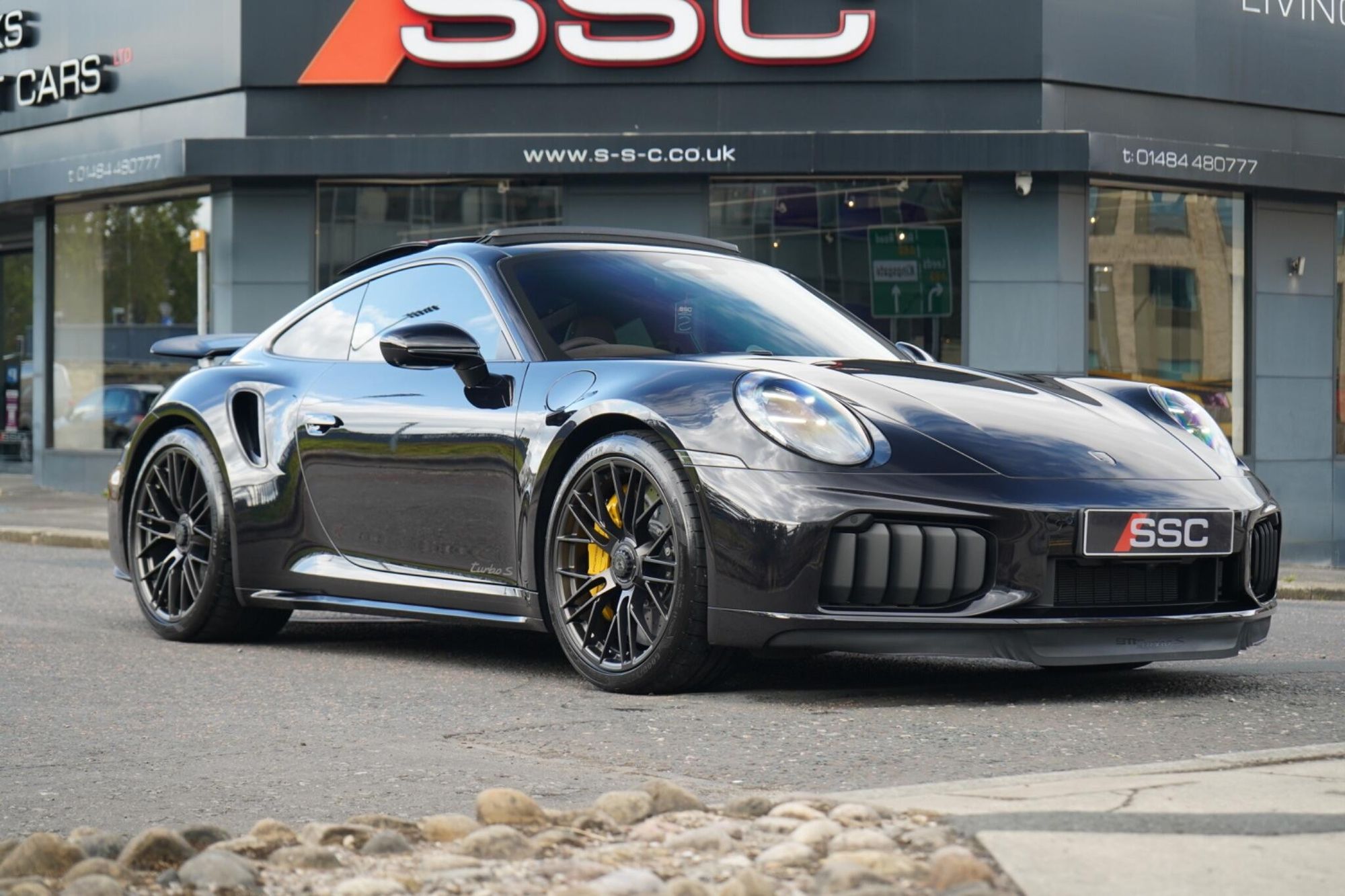 Porsche 911 Turbo 3.6 T-Hybrid Coupe S Pdk 2 Door Auto for sale UK - Slide 4