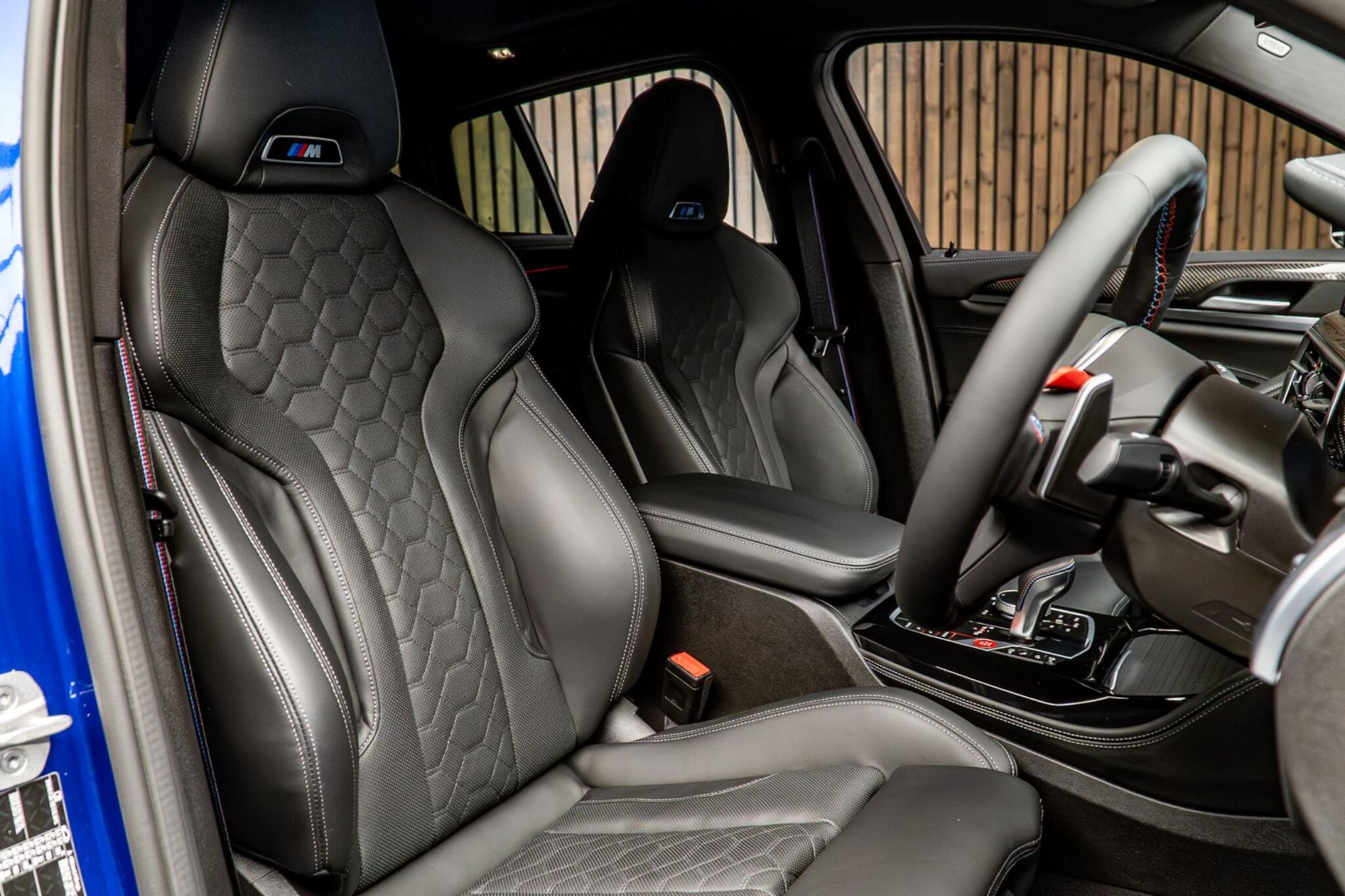 BMW X4 M ESTATE xDrive X4 M Competition 5dr Step Auto for sale UK - Slide 2