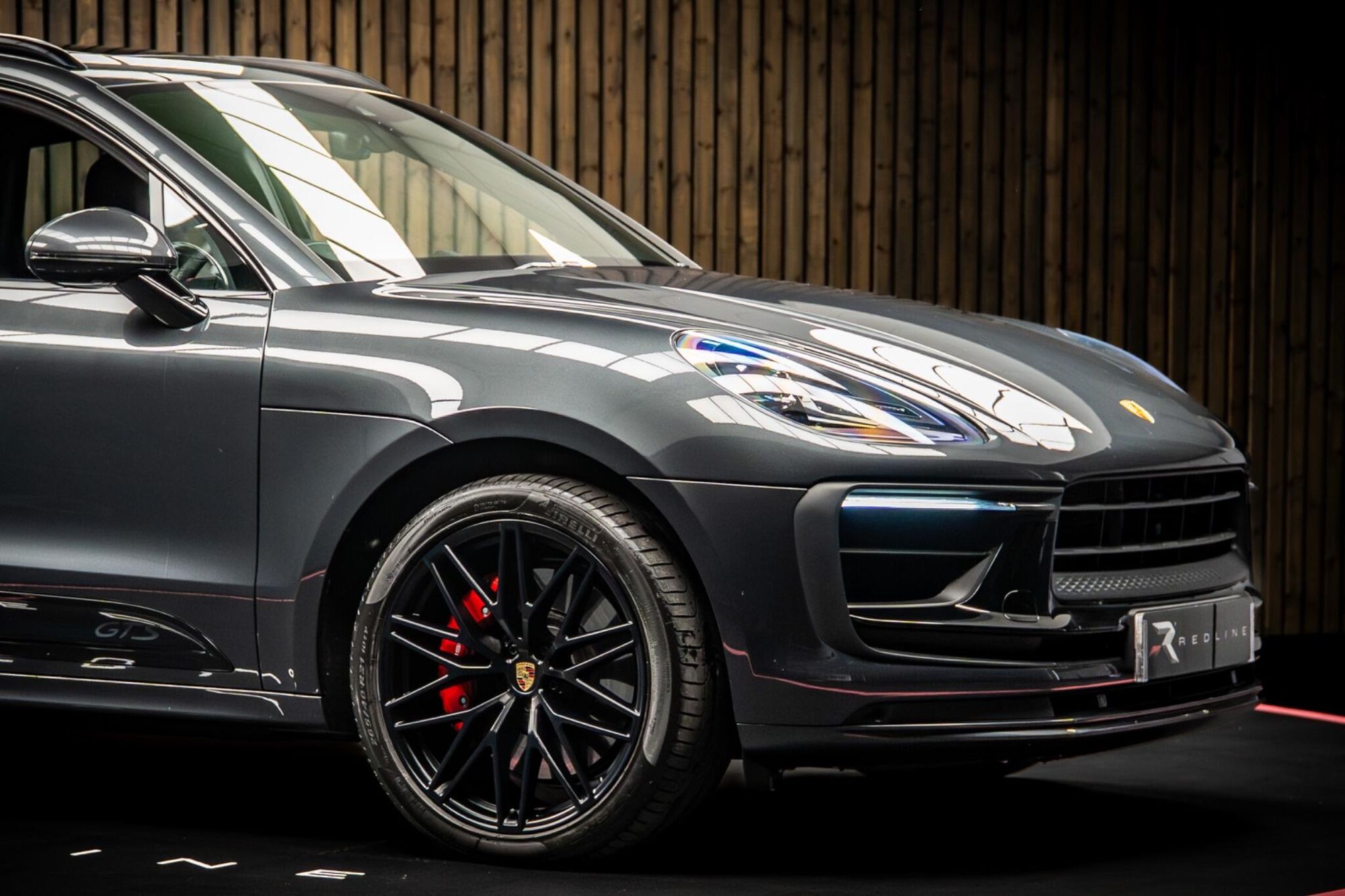 PORSCHE MACAN ESTATE GTS 5dr PDK for sale UK - Slide 10