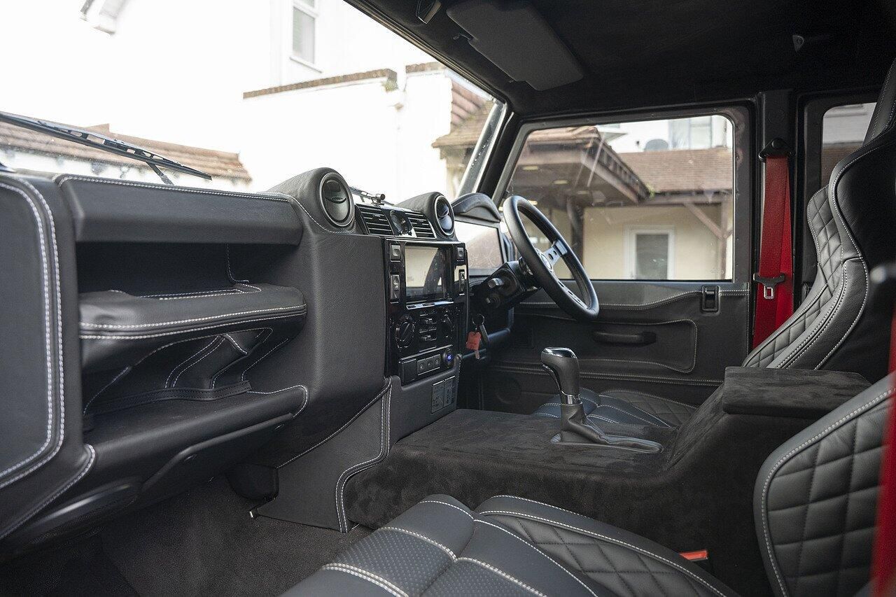 LAND ROVER DEFENDER 110 LWB DIESEL Double Cab PickUp TDCi for sale UK - Slide 10