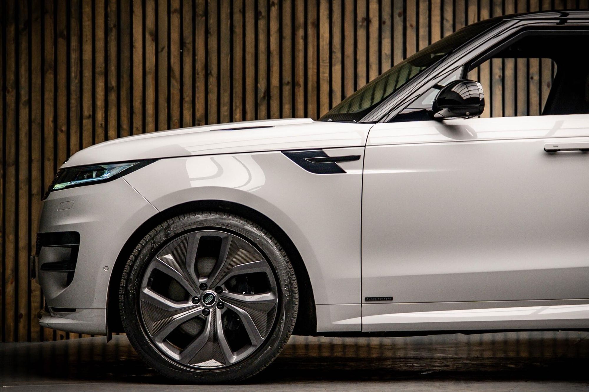 LAND ROVER RANGE ROVER SPORT DIESEL ESTATE 3.0 D350 Autobiography 5dr Auto for sale UK - Slide 9