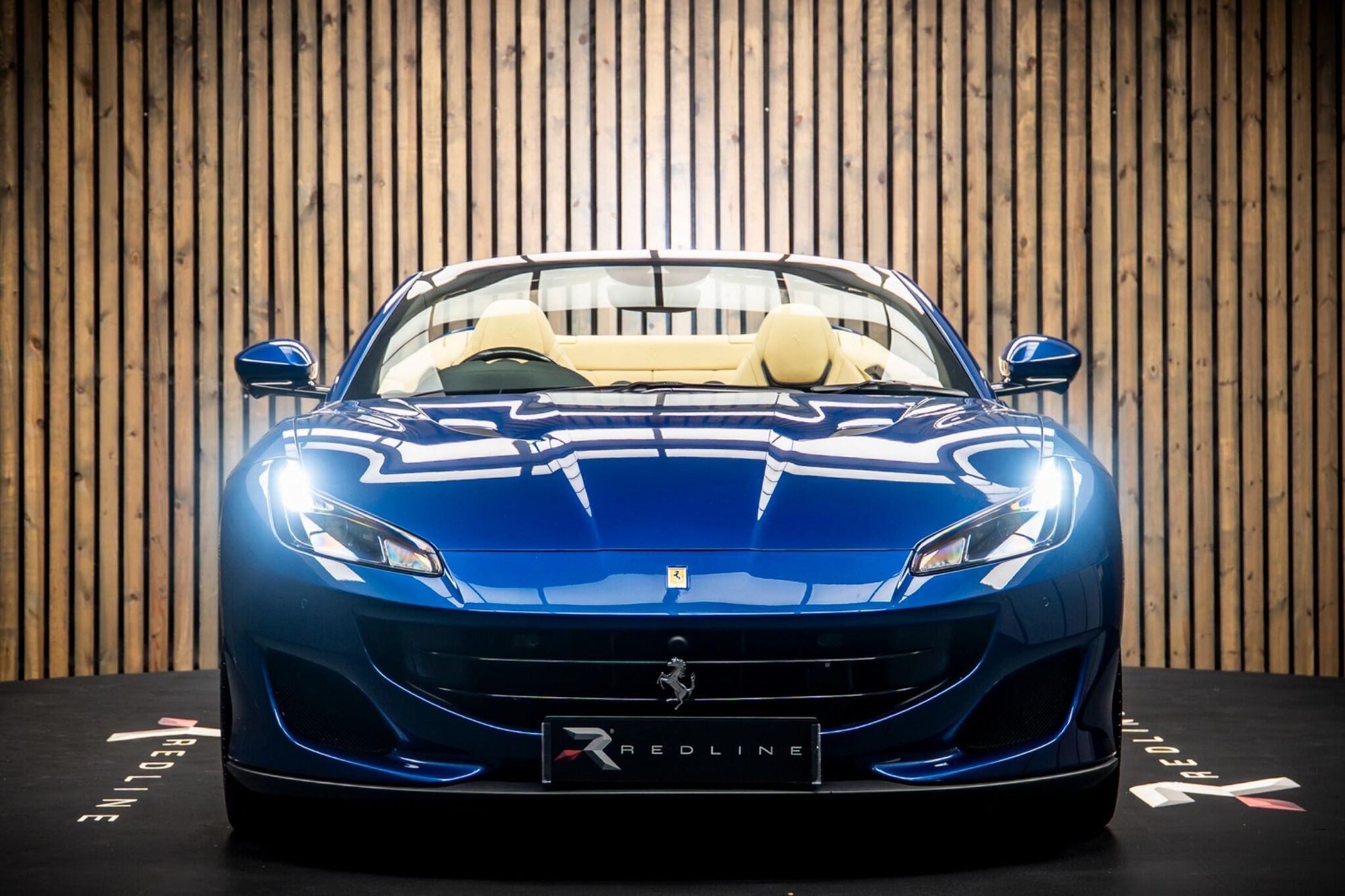 FERRARI PORTOFINO CONVERTIBLE GT 2dr Auto for sale UK - Slide 5