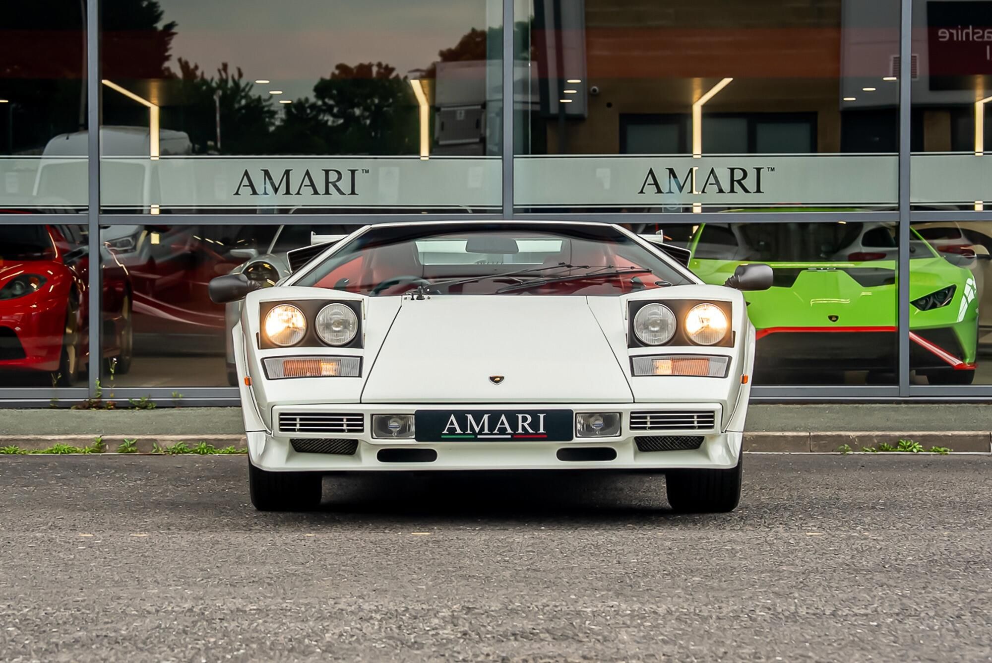 LAMBORGHINI COUNTACH COUPE 5.2 Anniversary 2dr for sale UK - Slide 5
