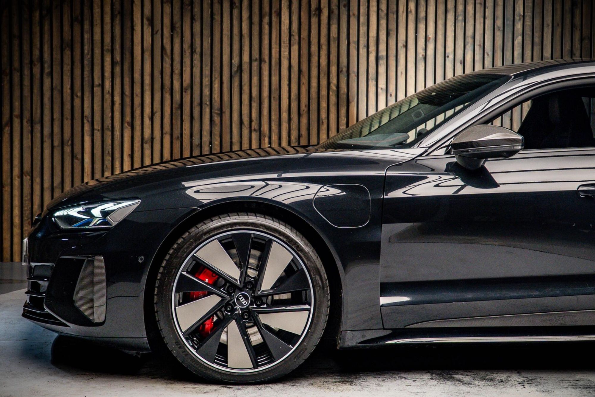 AUDI RS E-TRON GT SALOON 475kW Quattro 93kWh Carbon Vorsprung 4dr Auto for sale UK - Slide 9