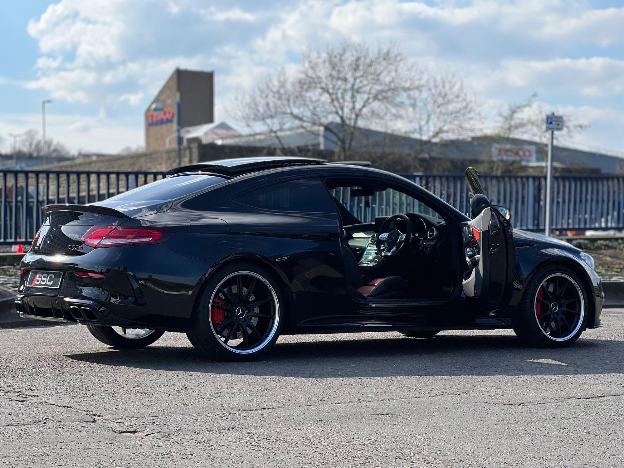 MERCEDES-BENZ C CLASS AMG CABRIOLET C63 S Premium Plus 2dr MCT for sale UK - Slide 5