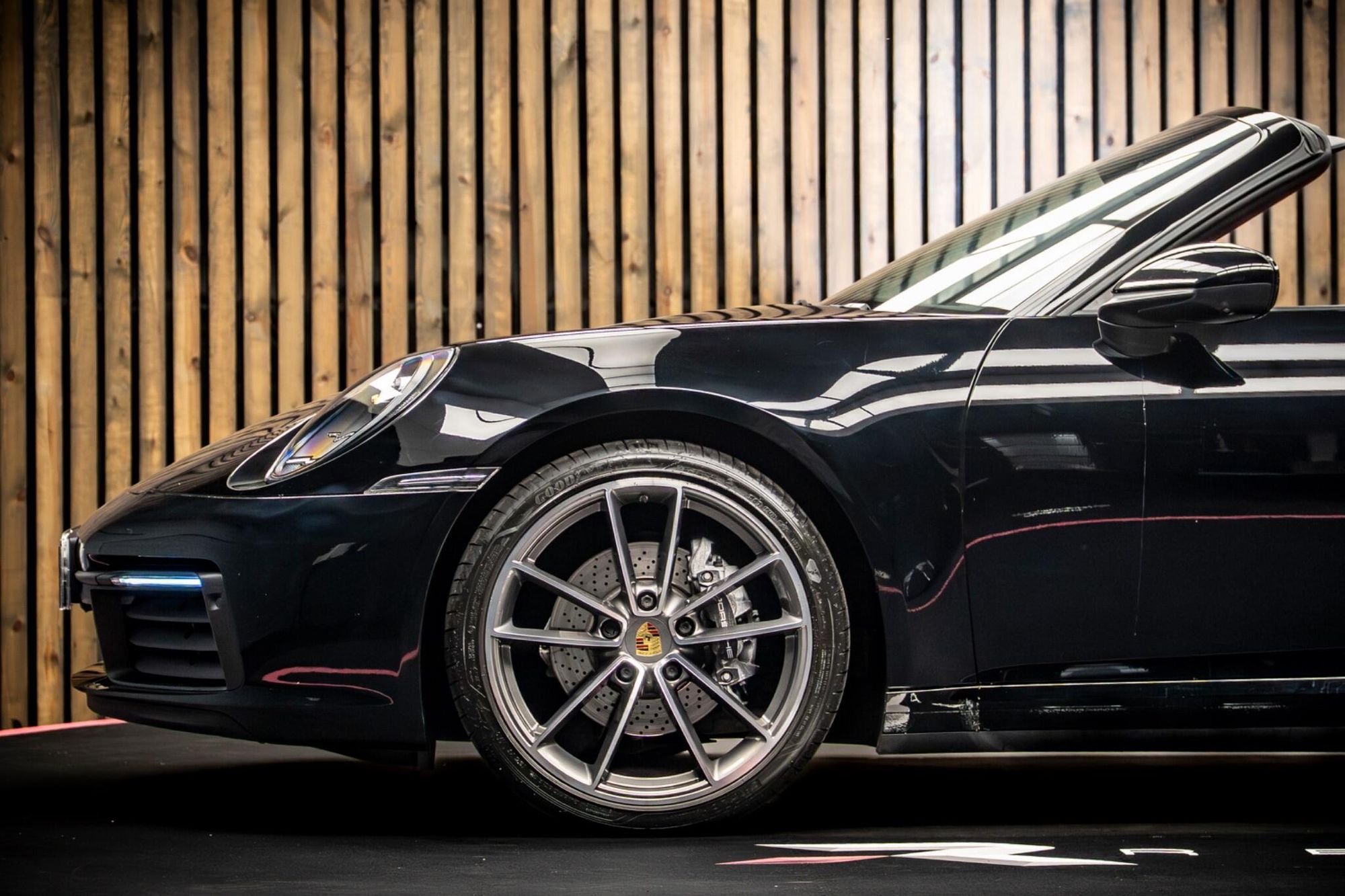 PORSCHE 911 [992] CARRERA 4 CABRIOLET 2dr PDK for sale UK - Slide 9