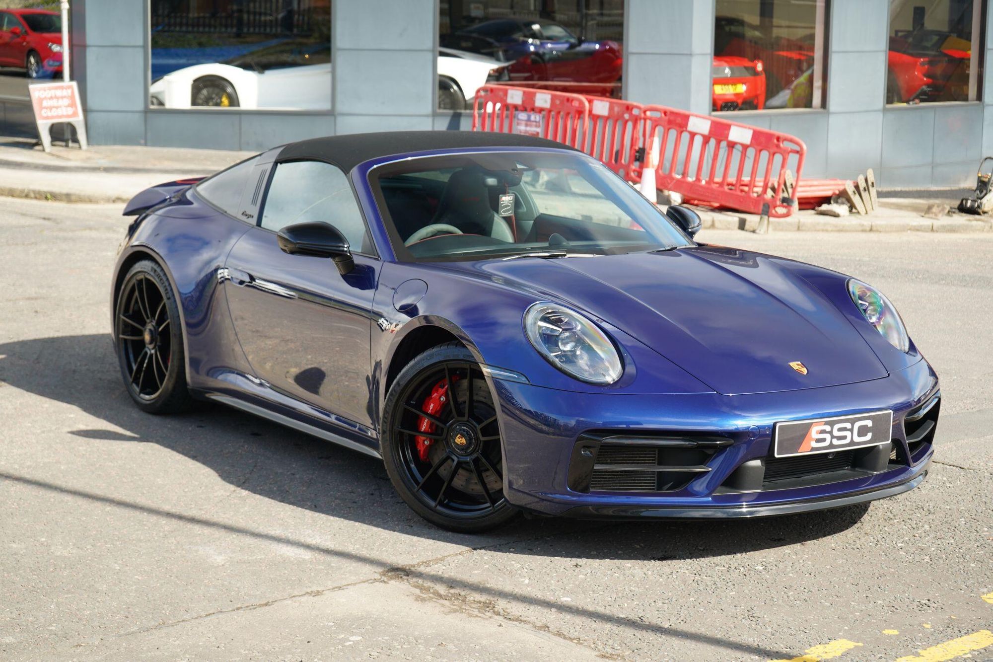 PORSCHE 911 [992] CARRERA 4 CABRIOLET GTS 2dr PDK for sale UK - Slide 4