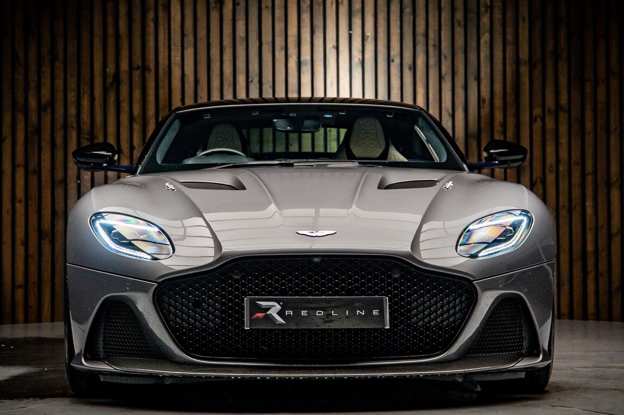 ASTON MARTIN DBS COUPE V12 Superleggera 2dr Touchtronic Auto for sale UK - Slide 5