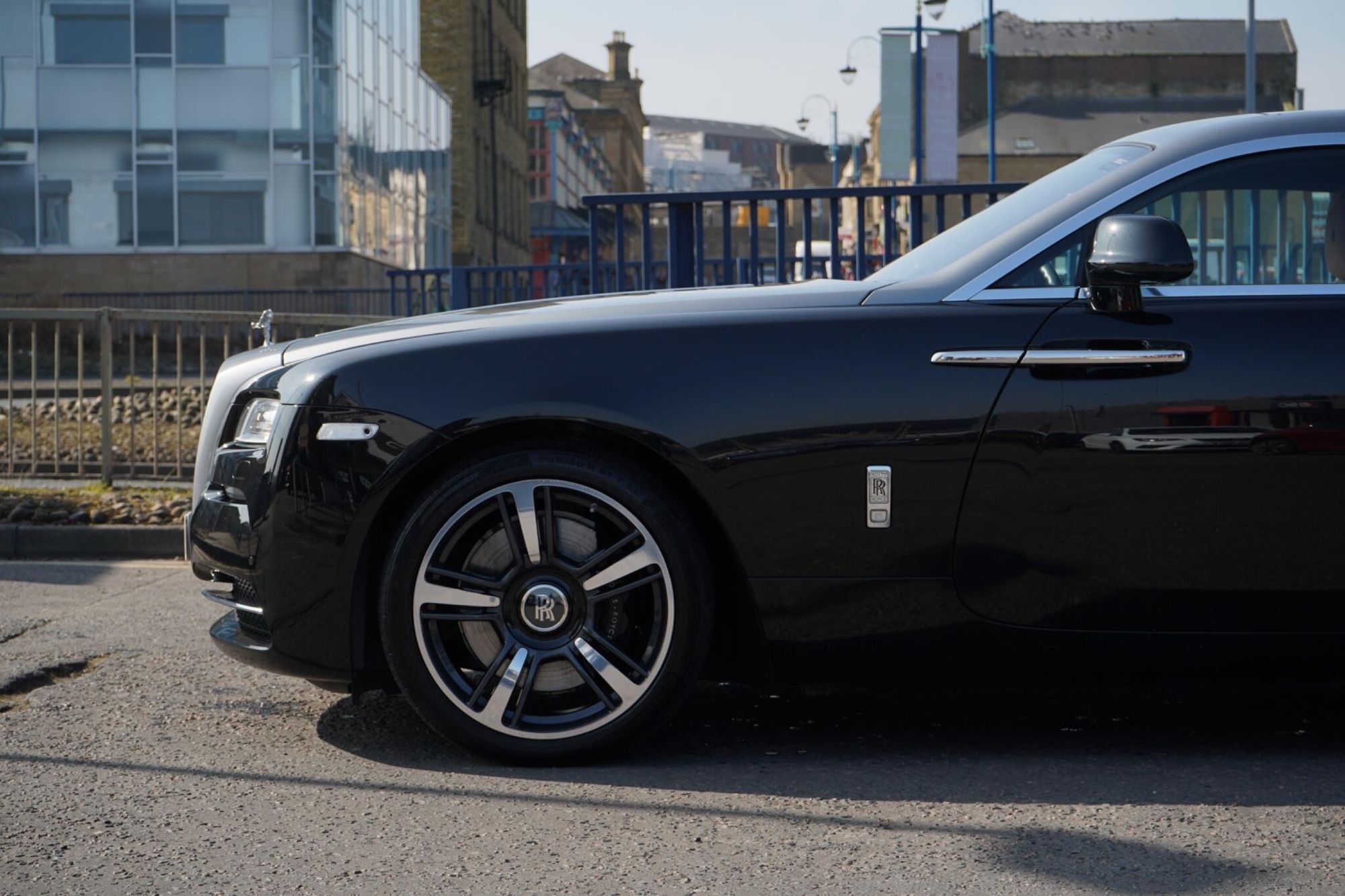ROLLS-ROYCE WRAITH COUPE 2dr Auto for sale UK - Slide 9