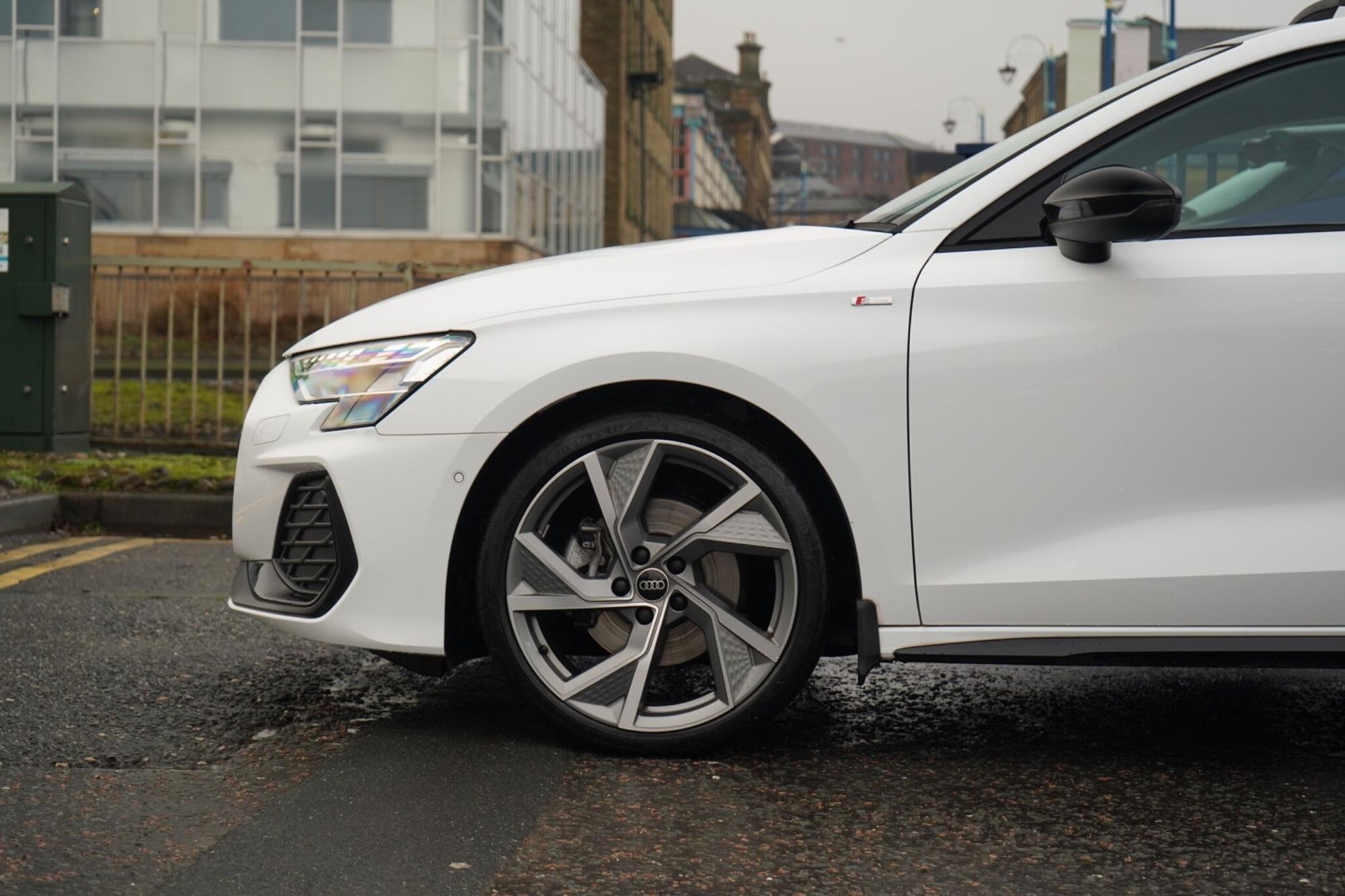 AUDI A3 SPORTBACK 35 TFSI Black Edition 5dr S Tronic for sale UK - Slide 10