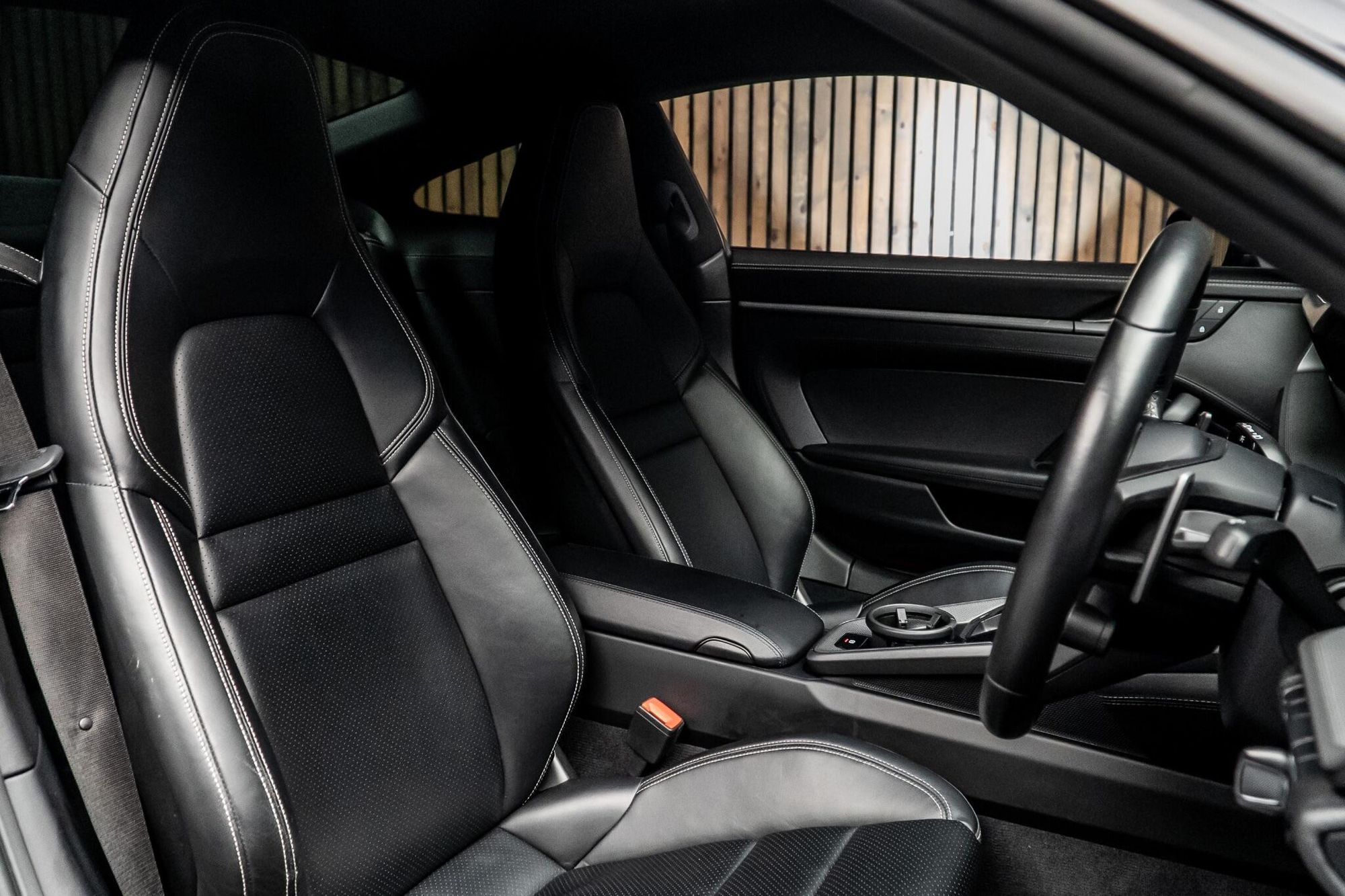 PORSCHE 911 [992] CARRERA COUPE S 2dr PDK for sale UK - Slide 2