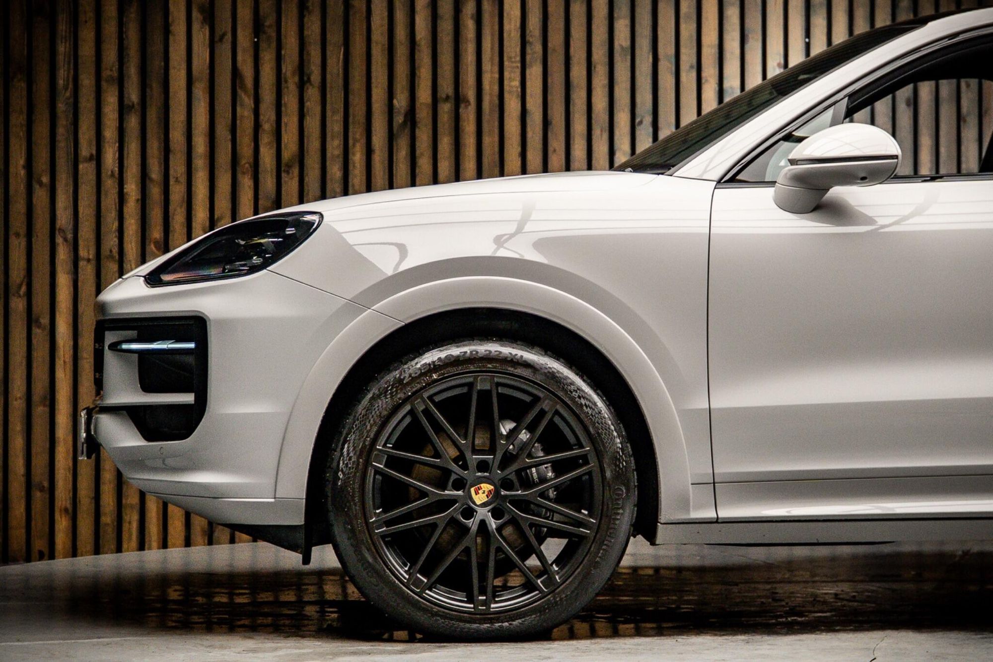 Porsche Cayenne Coupe 3.0 V6 Black Edition 353 Tiptronic S 5 Door Auto for sale UK - Slide 9