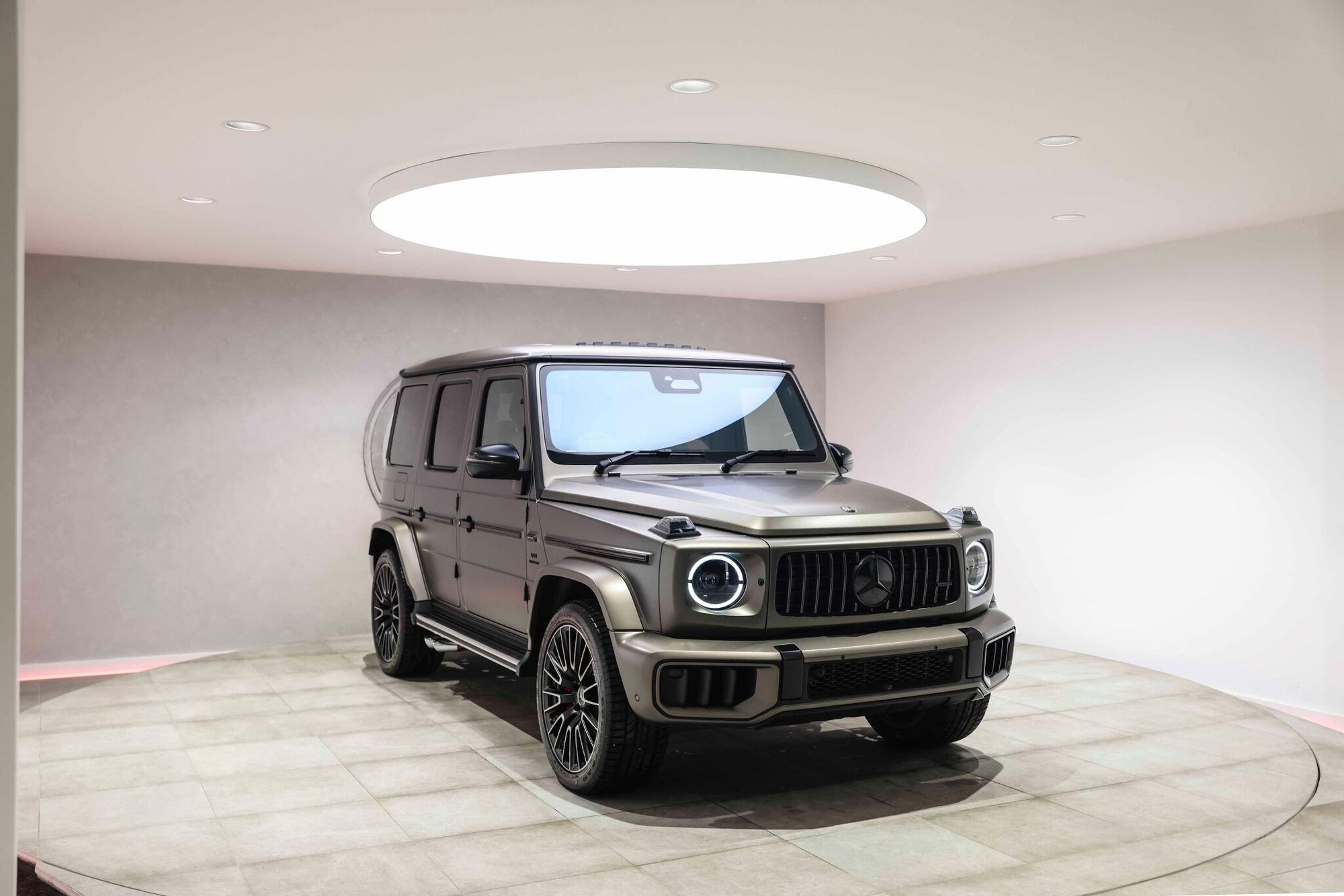 MERCEDES-BENZ G CLASS AMG STATION WAGON SPECIAL EDITIONS G63 Magno Edition 5dr 9G-Tronic for sale UK - Slide 5