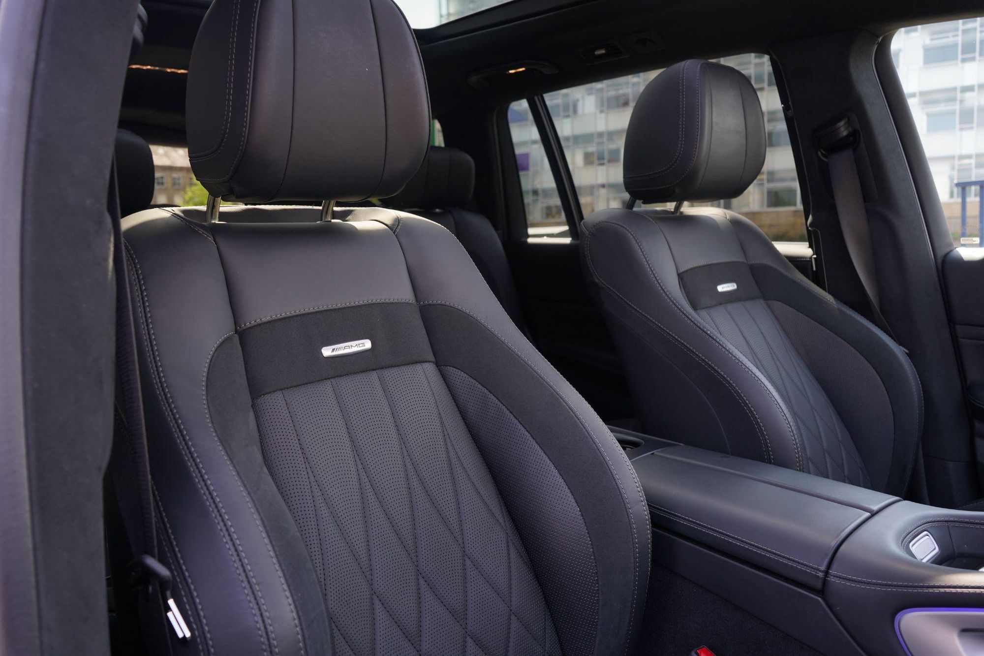 MERCEDES-BENZ GLS AMG ESTATE GLS 63 4Matic+ Night Edition Executive 5dr TCT for sale UK - Slide 3