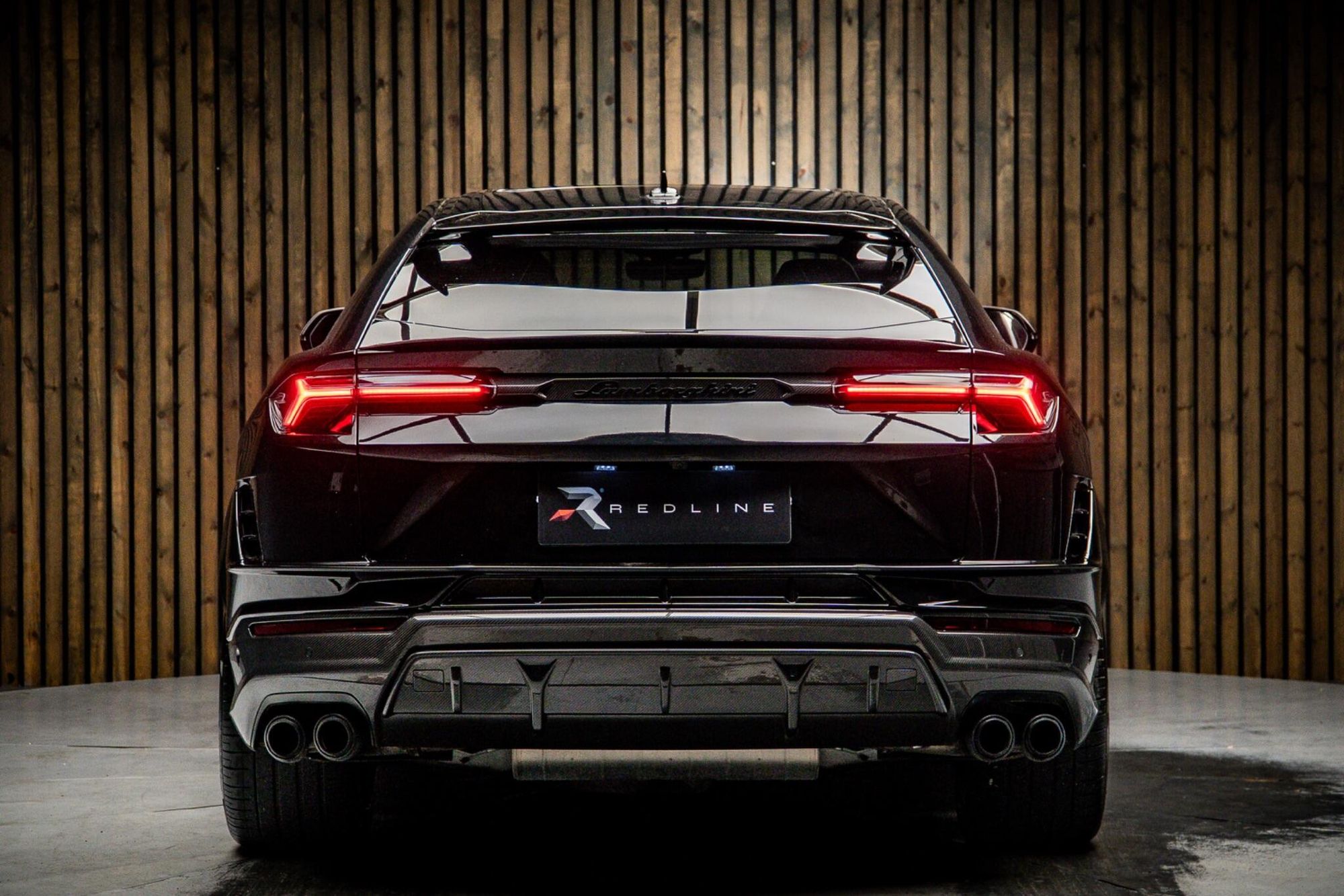 LAMBORGHINI URUS ESTATE 4.0T FSI V8 Performante 5dr Auto for sale UK - Slide 6
