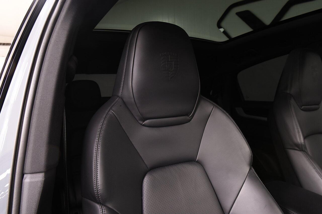 PORSCHE CAYENNE COUPE S 5dr Tiptronic S for sale UK - Slide 9