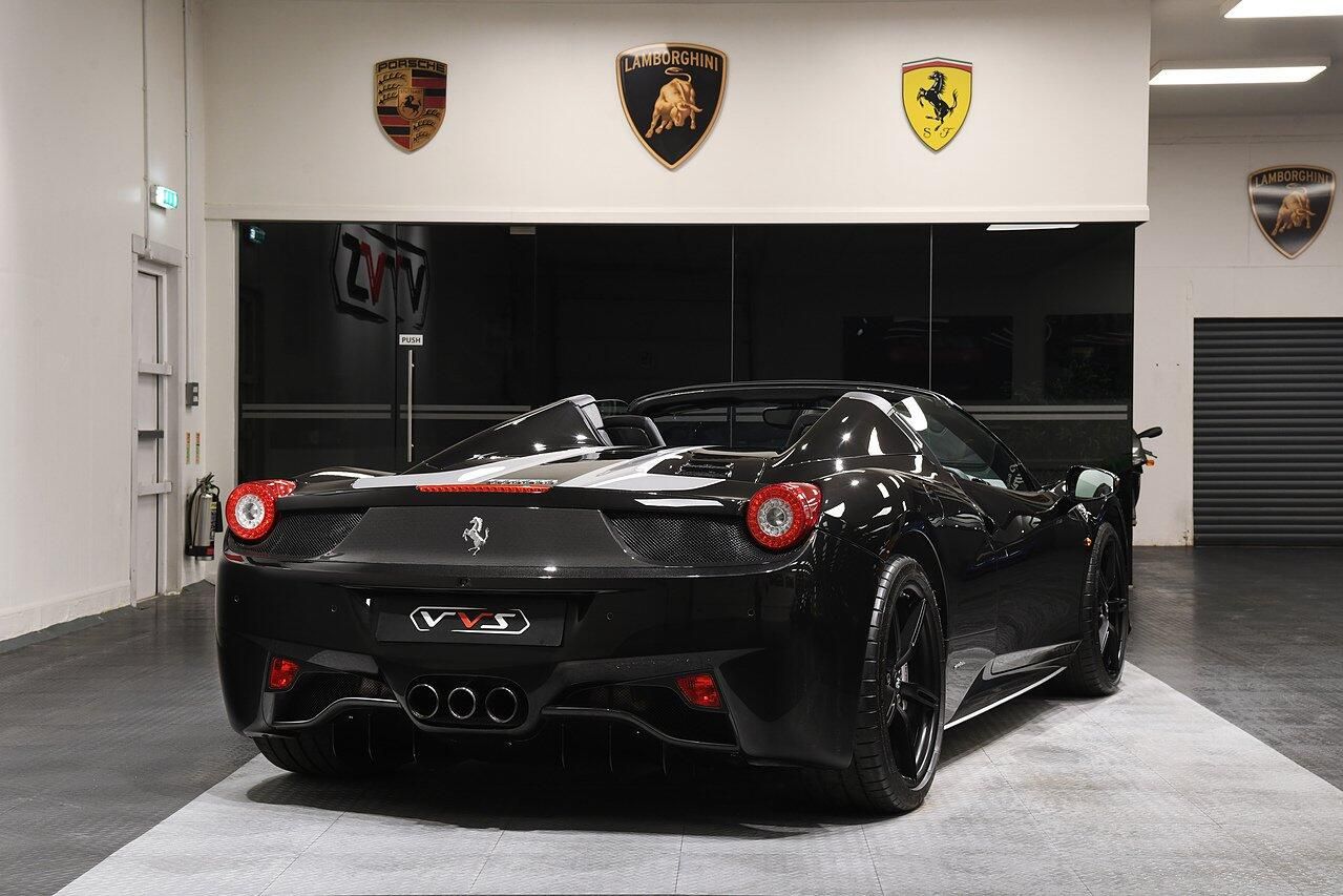FERRARI 458 CONVERTIBLE Spider 2dr Auto for sale UK - Slide 3
