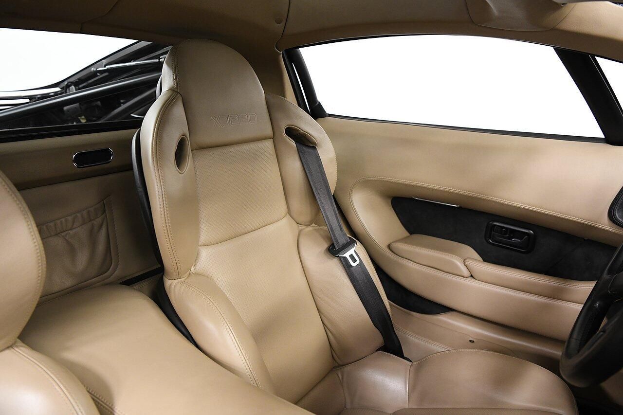 JAGUAR XJ220 COUPE 3.5 2dr for sale UK - Slide 10