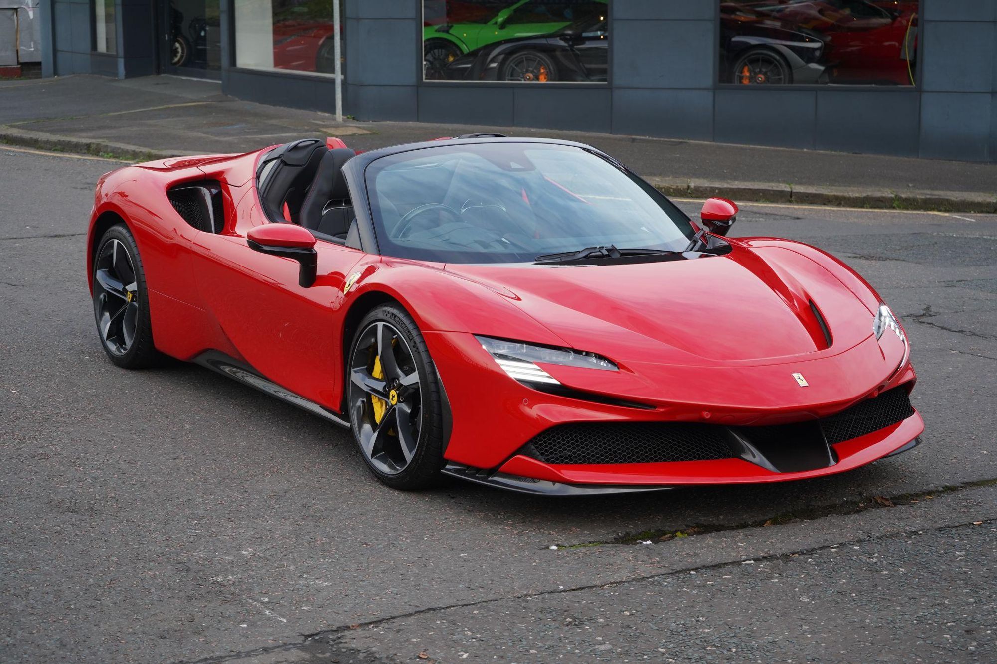 FERRARI SF90 SPIDER 2dr Auto for sale UK - Slide 8