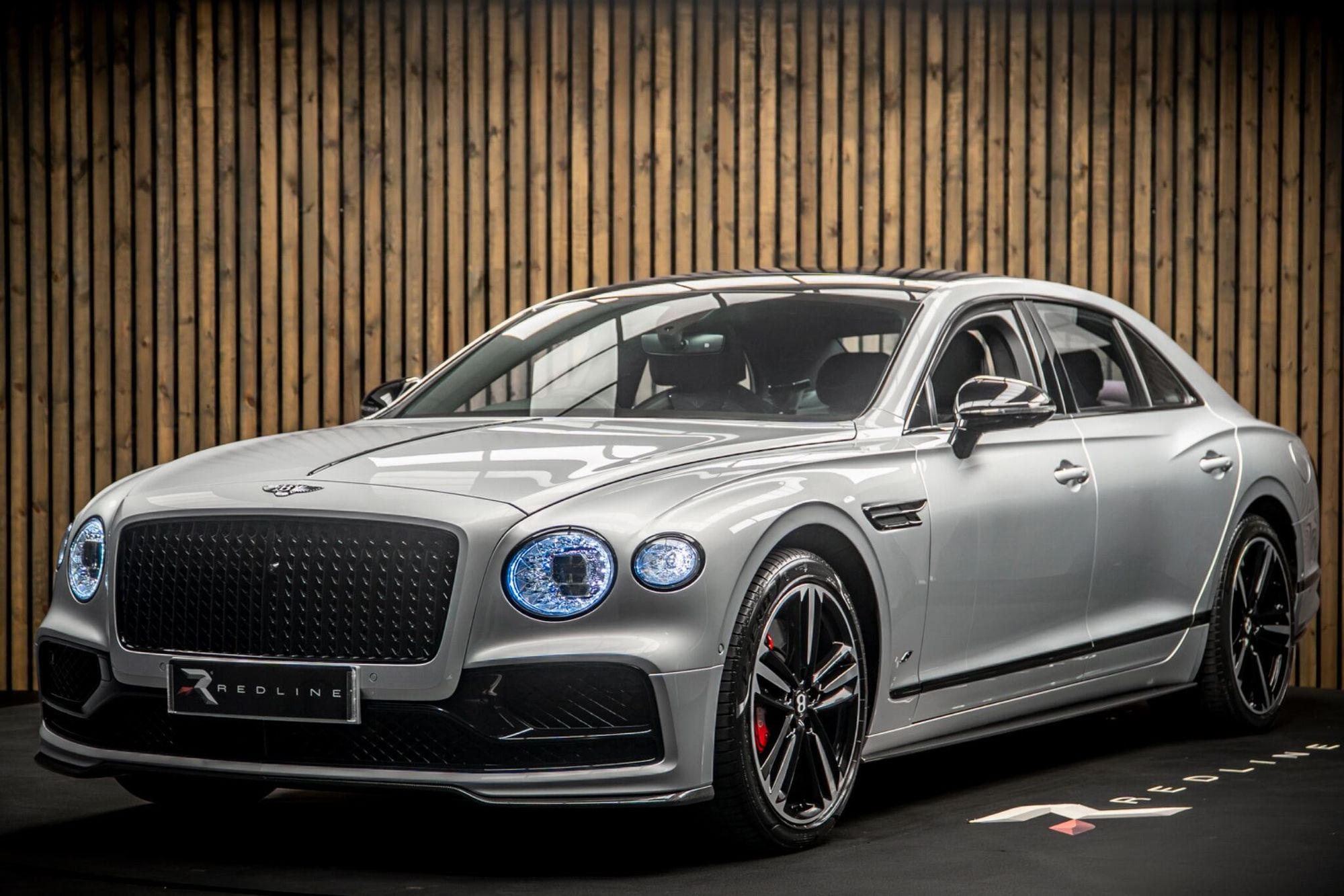 BENTLEY FLYING SPUR SALOON 3.0 V6 Hybrid S 4dr Auto for sale UK - Slide 8