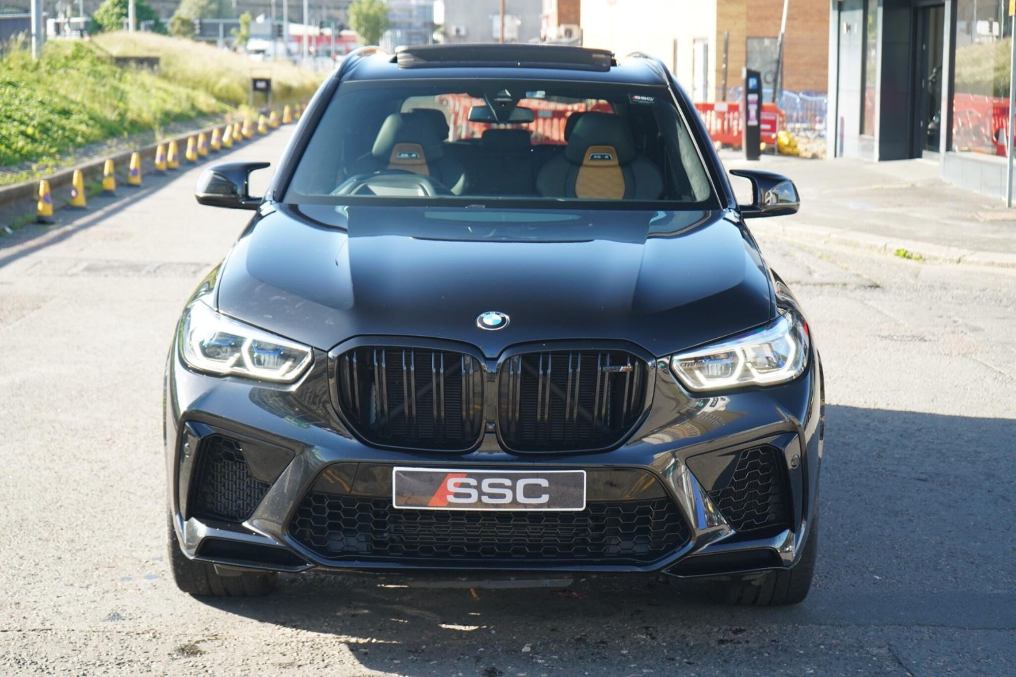BMW X5 M ESTATE xDrive X5 M Competition 5dr Step Auto for sale UK - Slide 6
